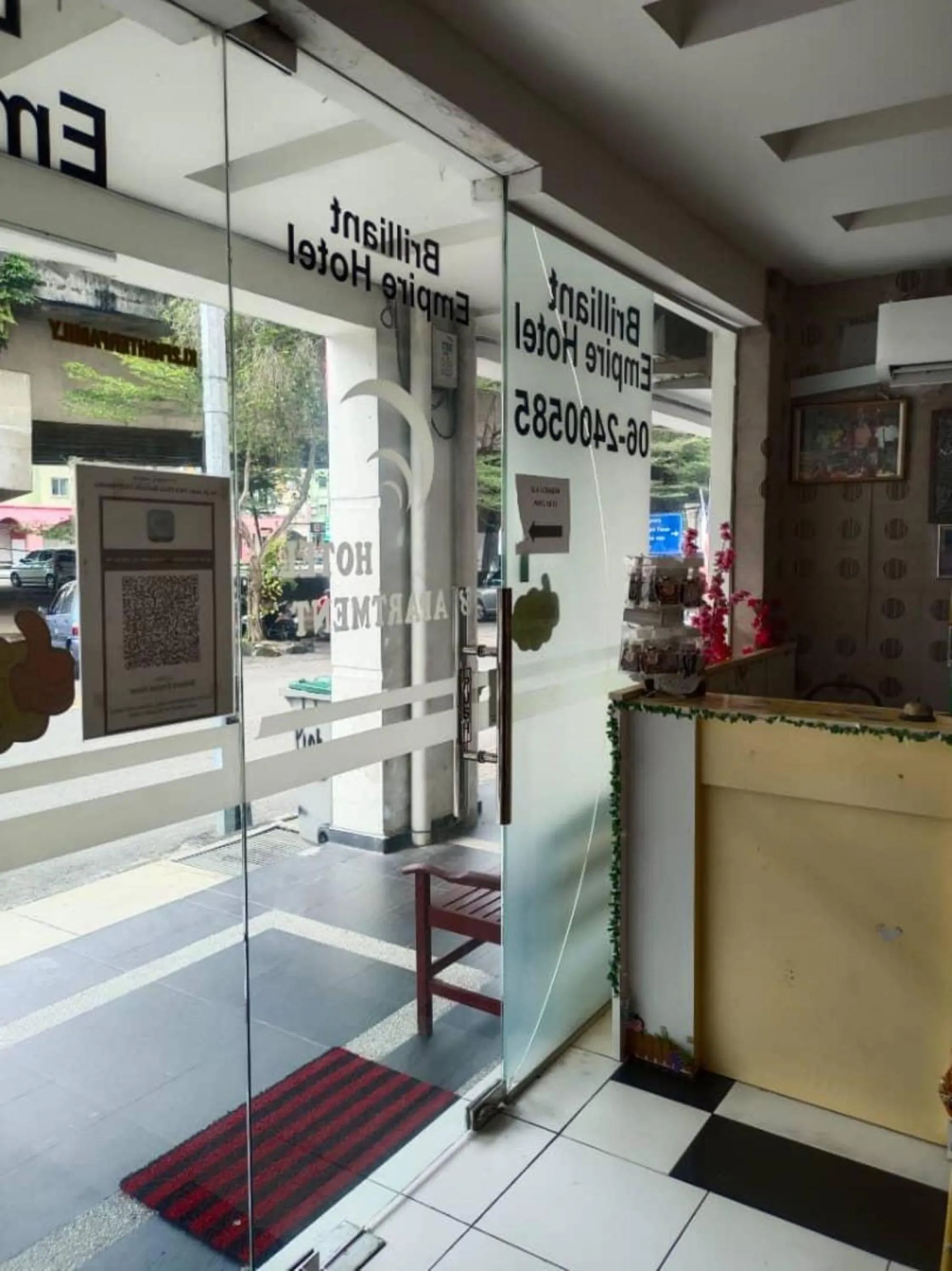 Lobby or reception in KL2F Empire Hotel & Apartment