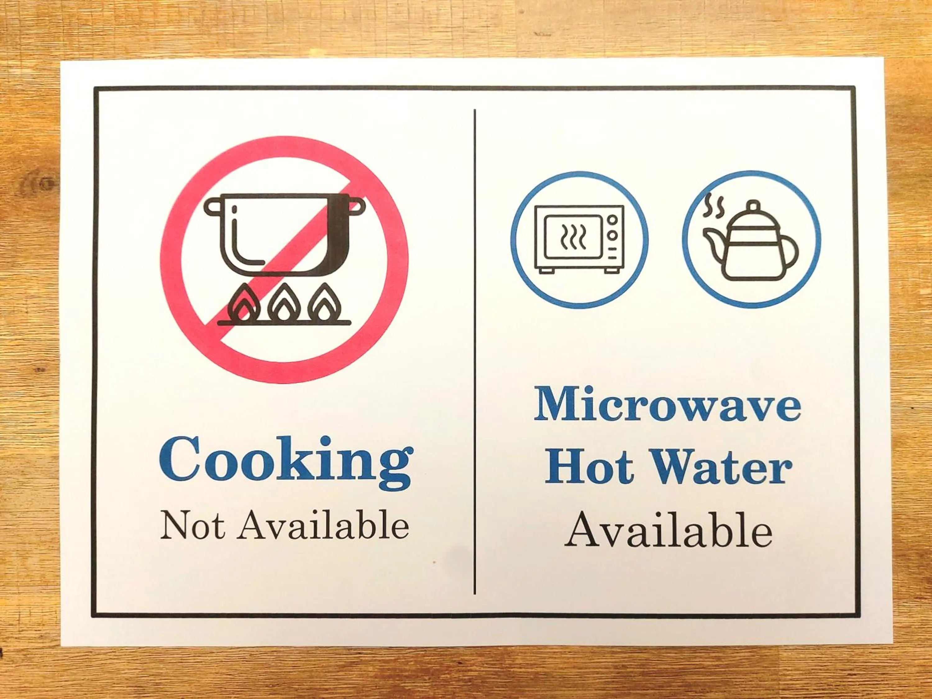 Communal kitchen in Blue Boat Hostel Myeongdong