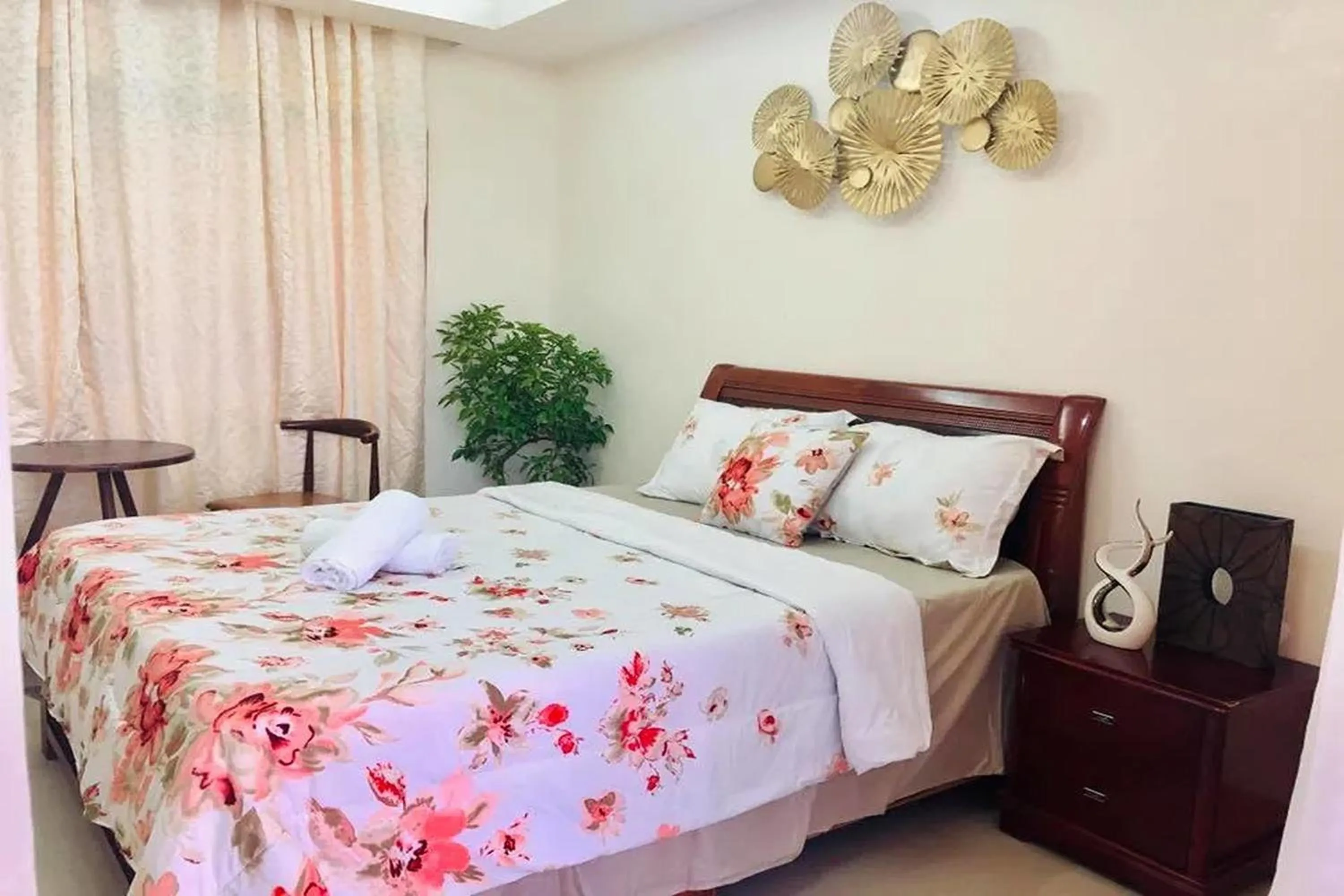 Bedroom, Bed in Havendwell Beach Resort