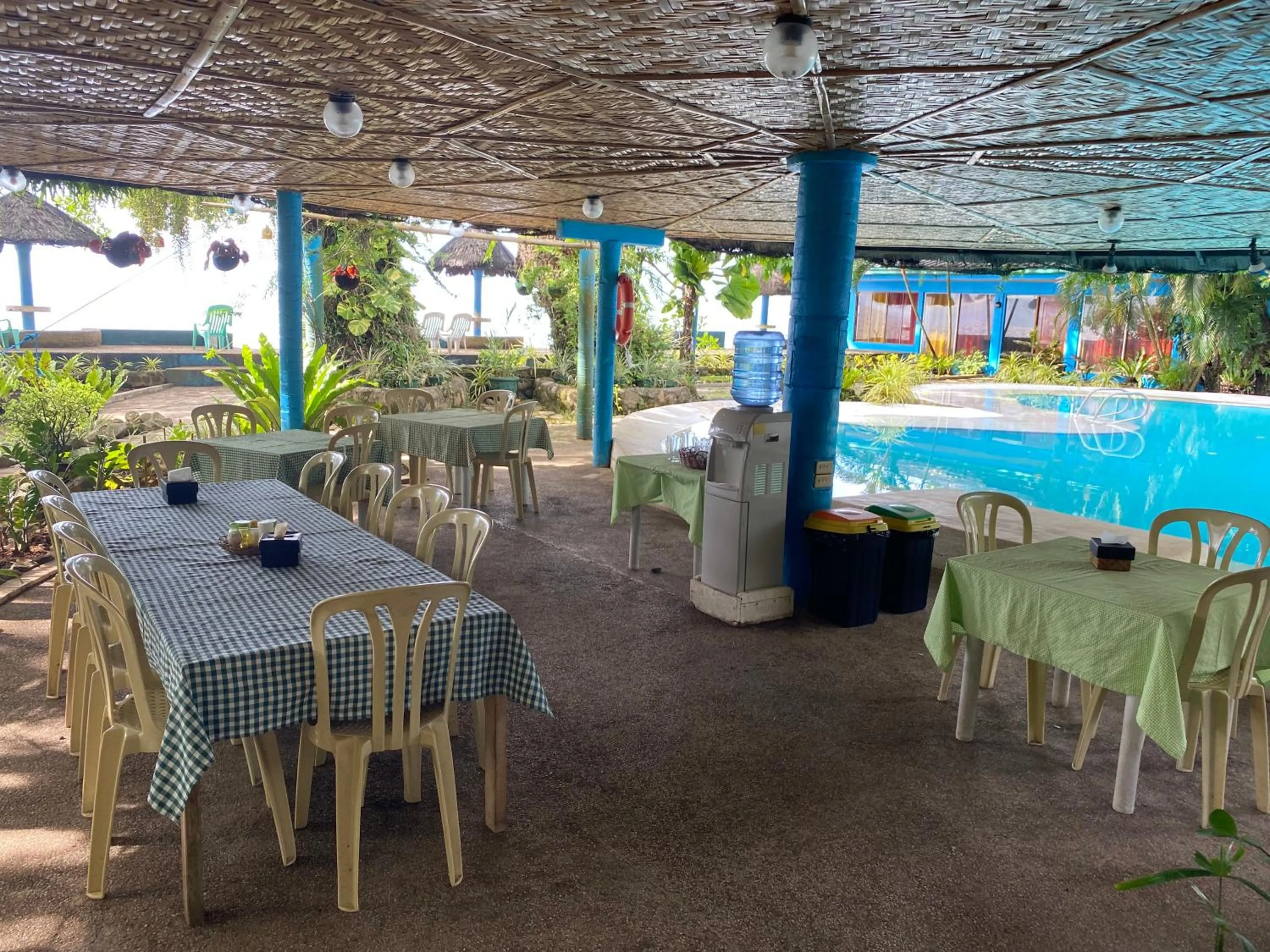 Restaurant/places to eat in Camiguin Island Golden Sunset Beach Club