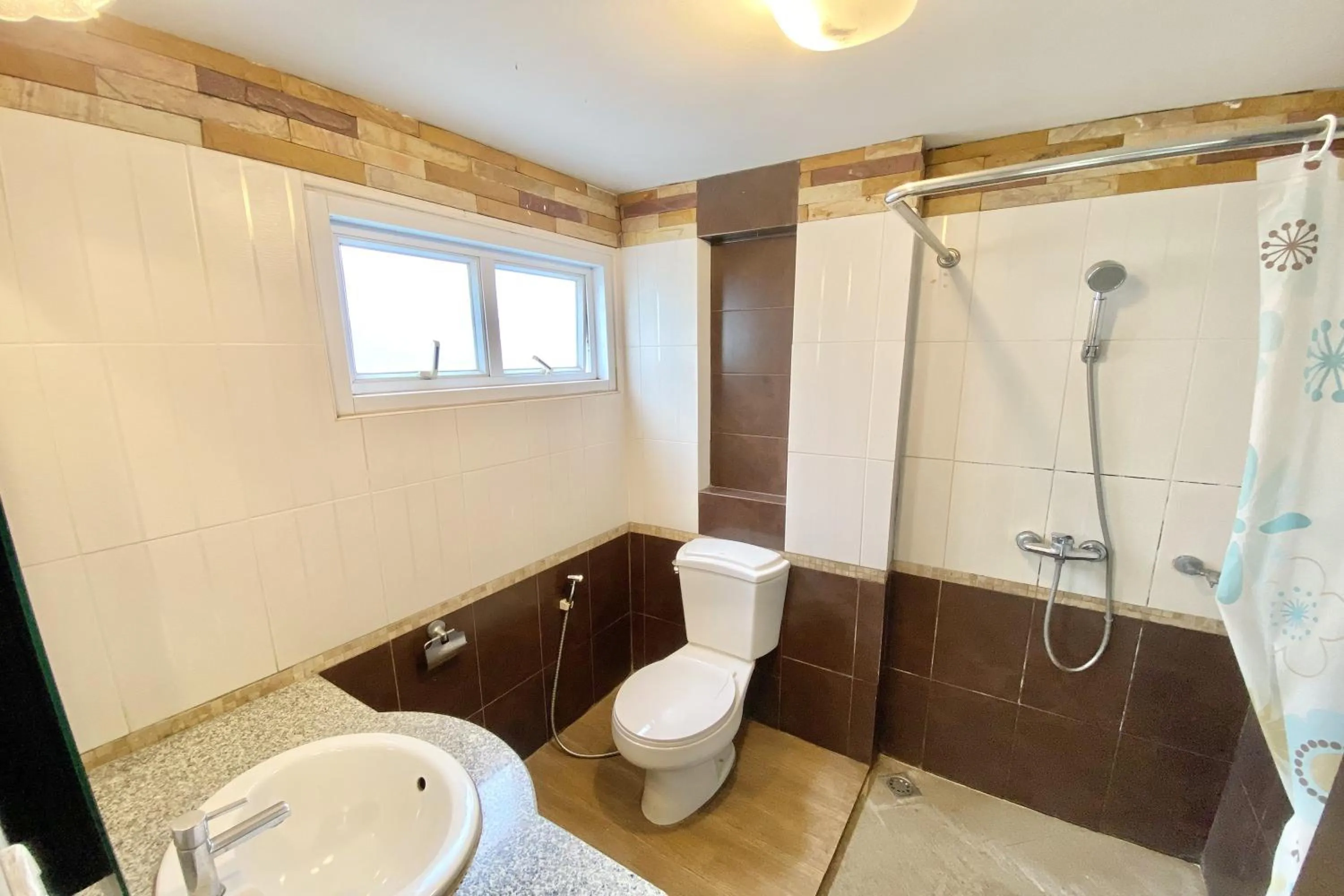 Shower in New Place Resort