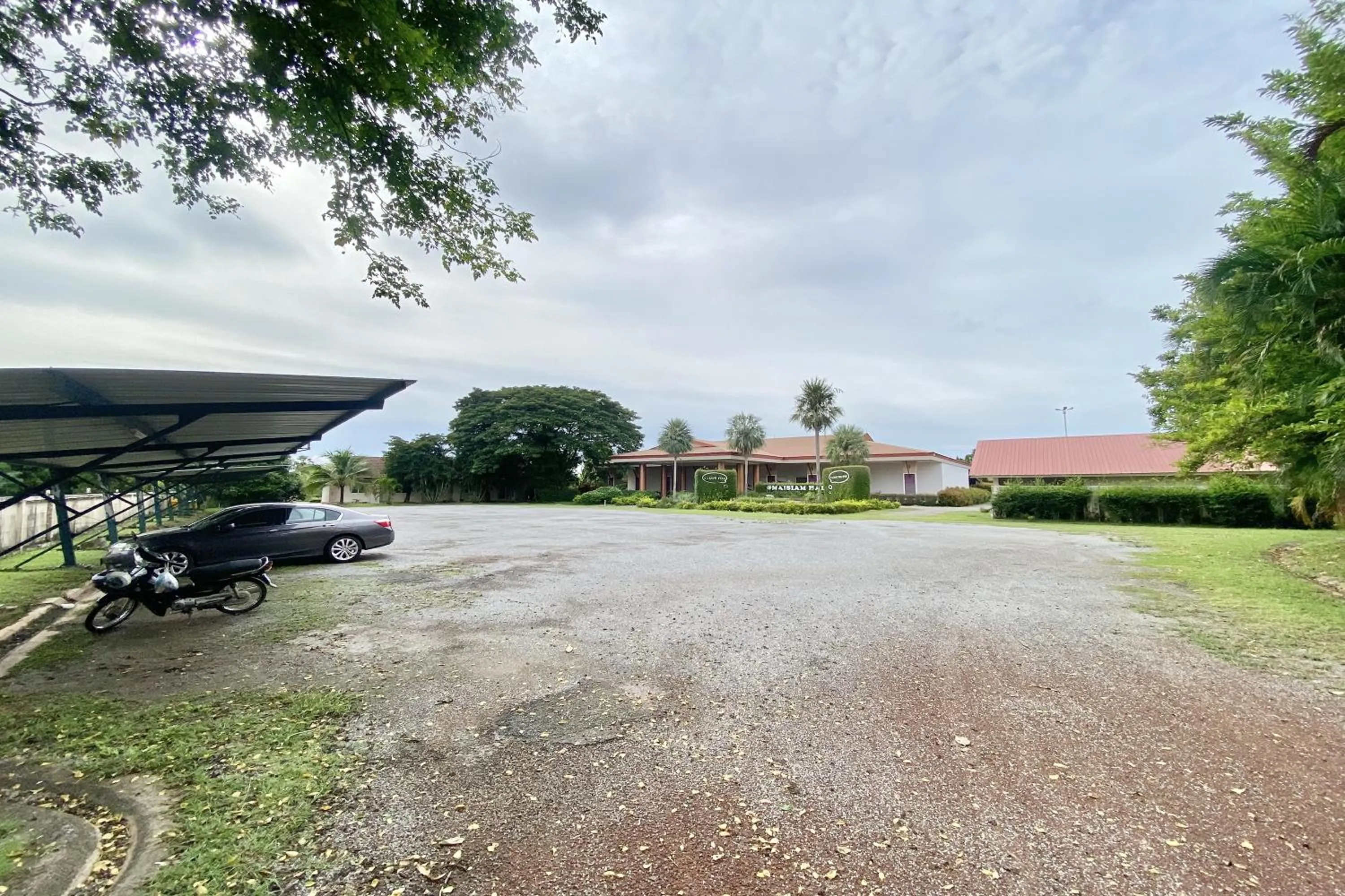 Parking in New Place Resort