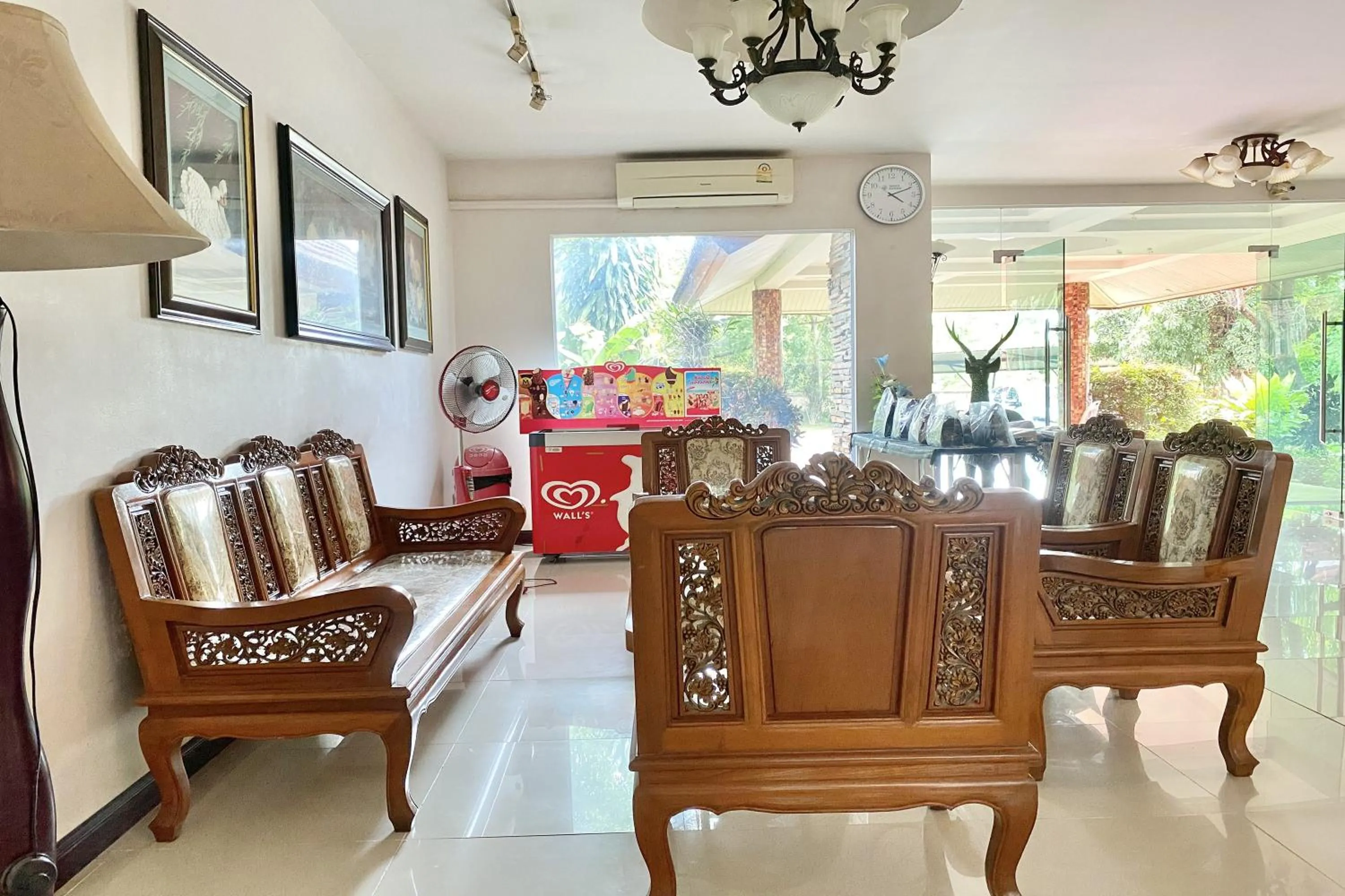 Lobby or reception in New Place Resort