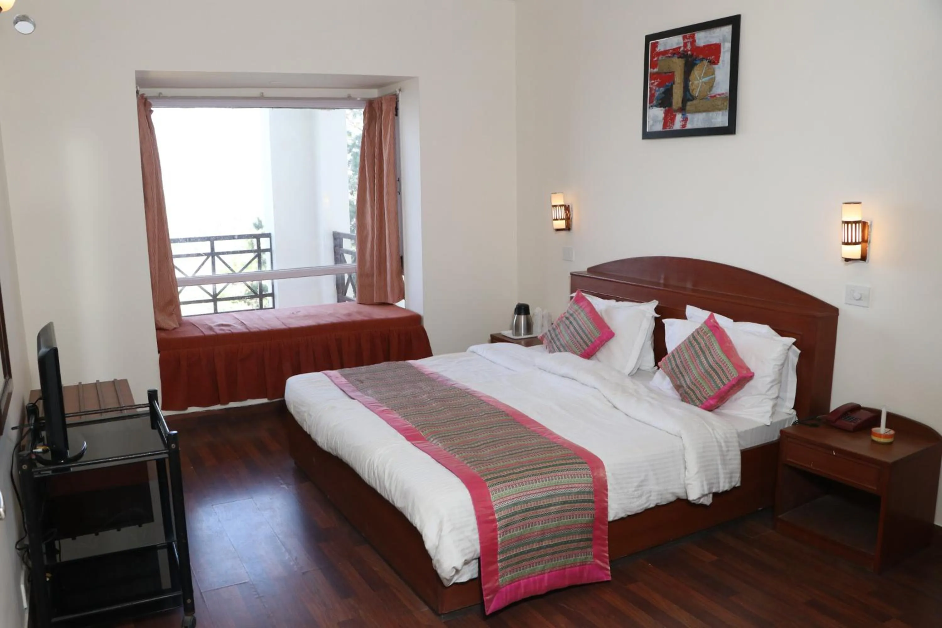 Photo of the whole room, Bed in Woodsvilla Residency Ranikhet