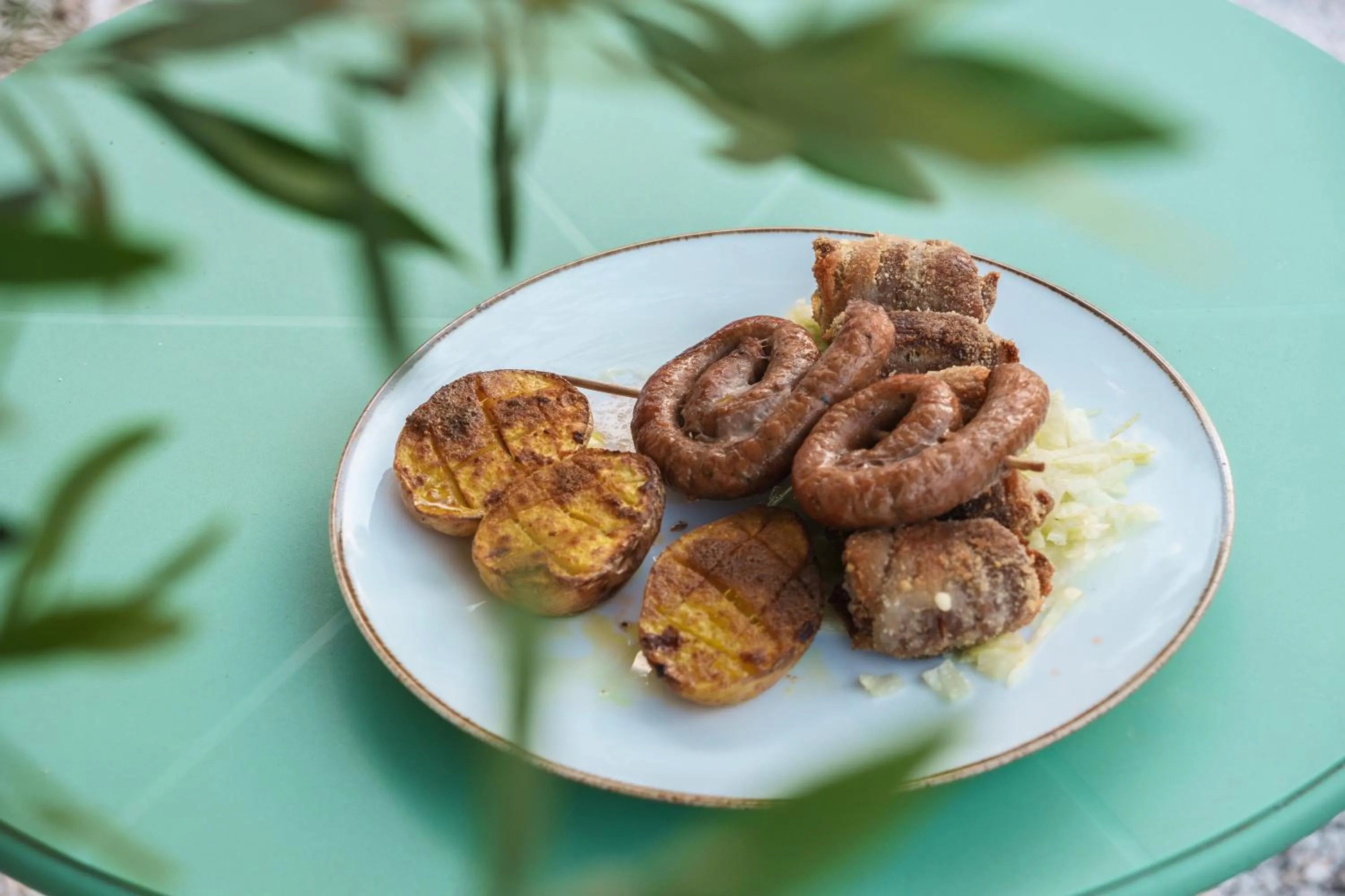 Restaurant/places to eat in Relais Trulli Le Icone