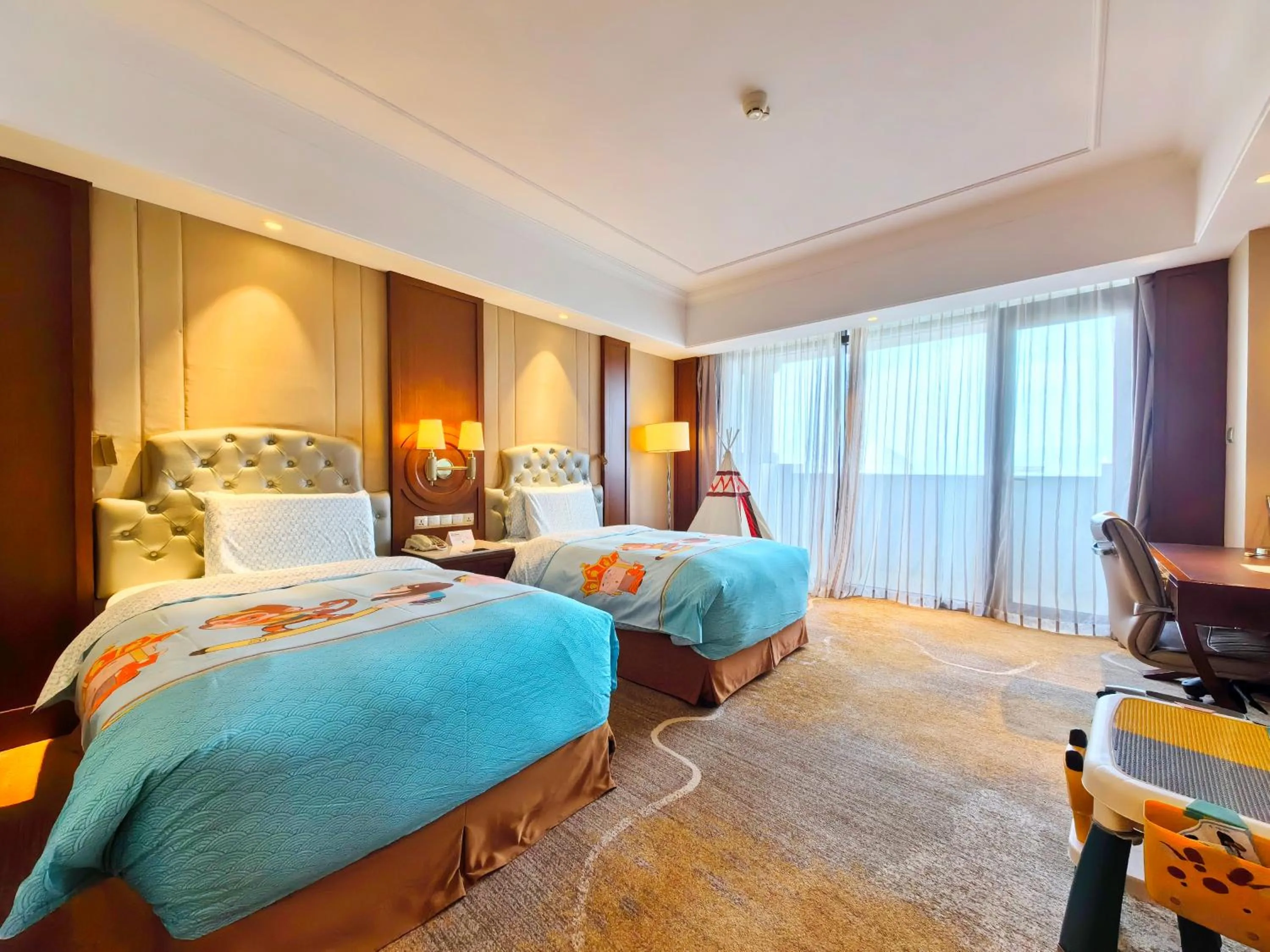 Bed in DoubleTree by Hilton Ningbo - Chunxiao