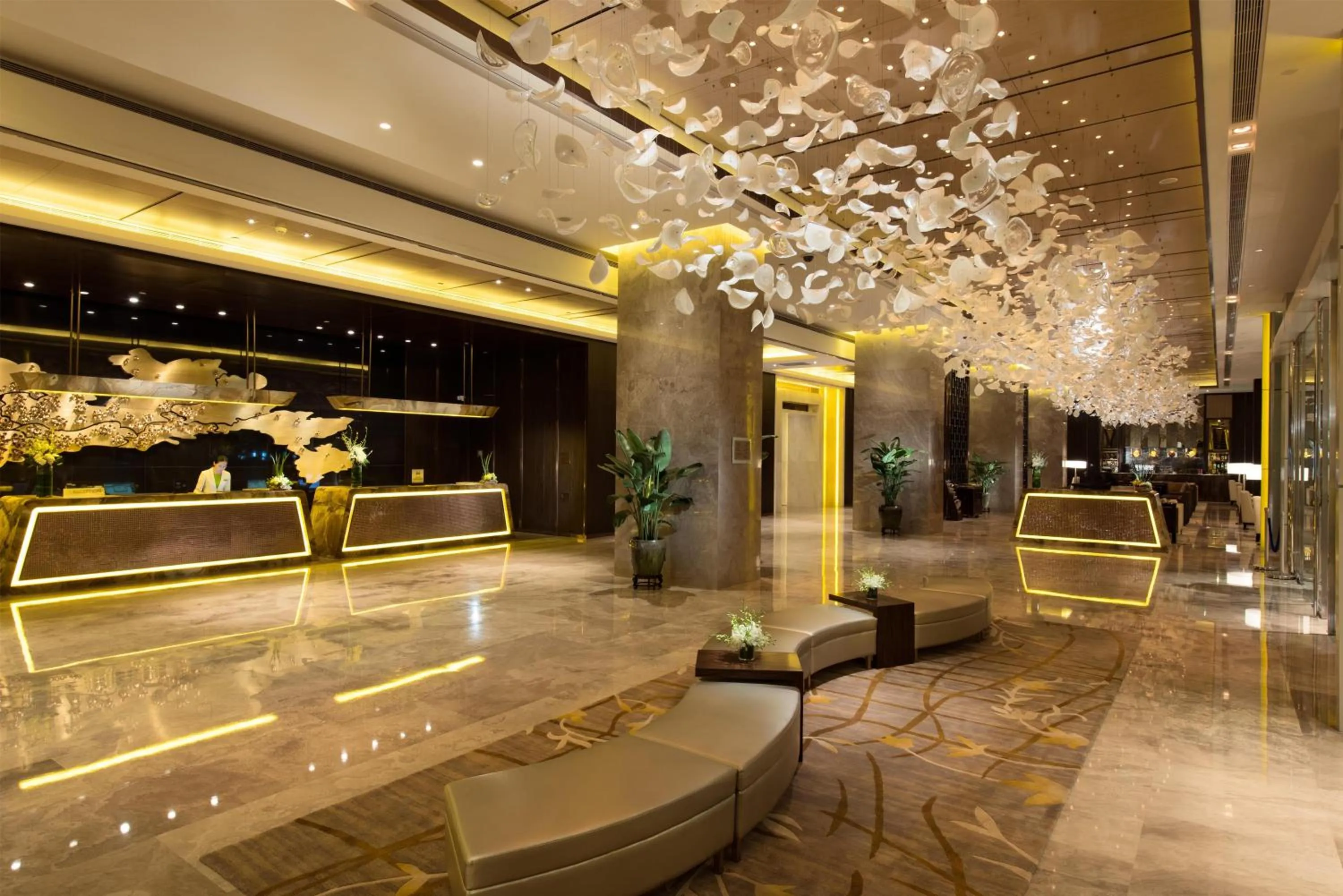 Lobby or reception in Hilton Shenzhen Futian