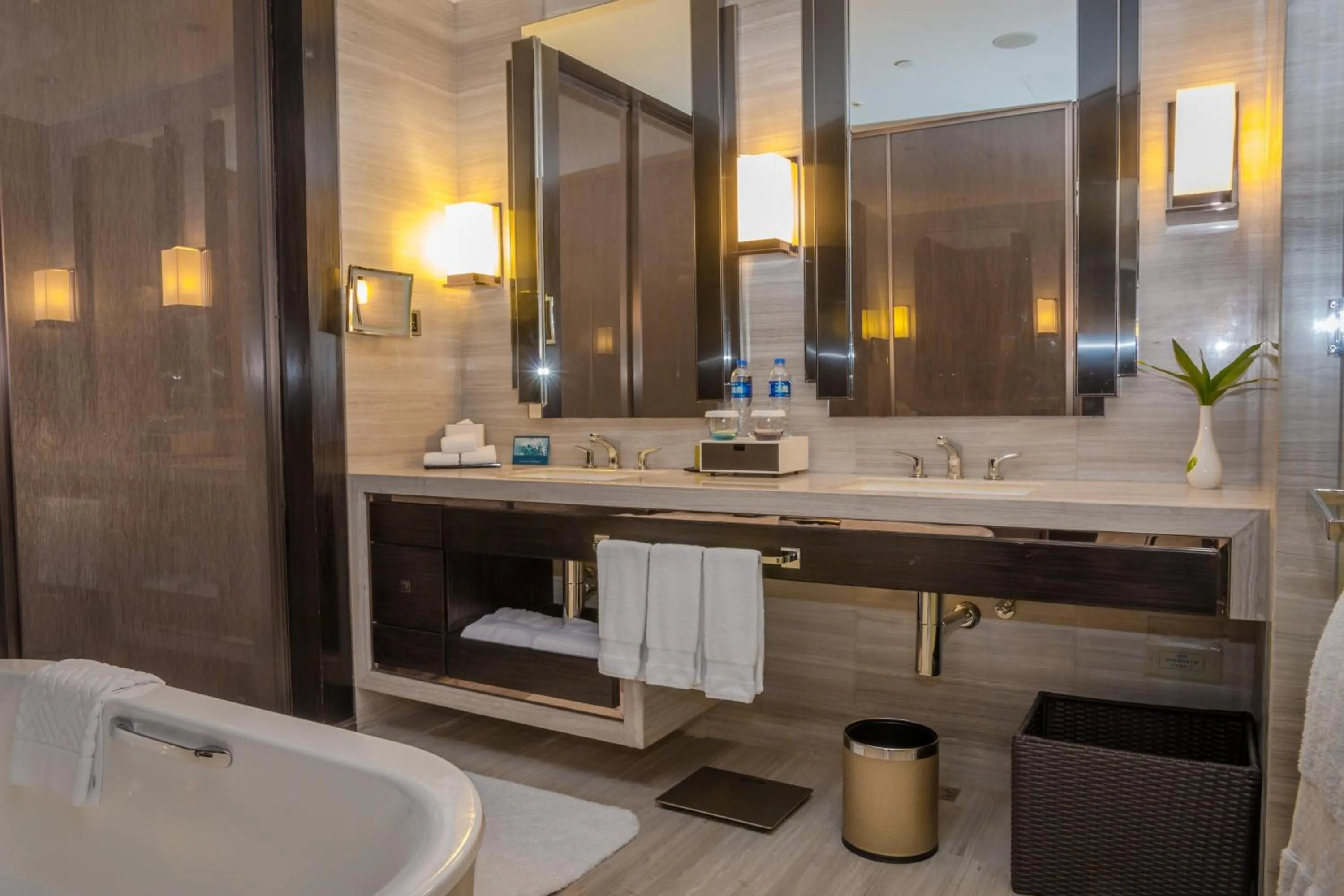 Bathroom in Hilton Shenzhen Futian