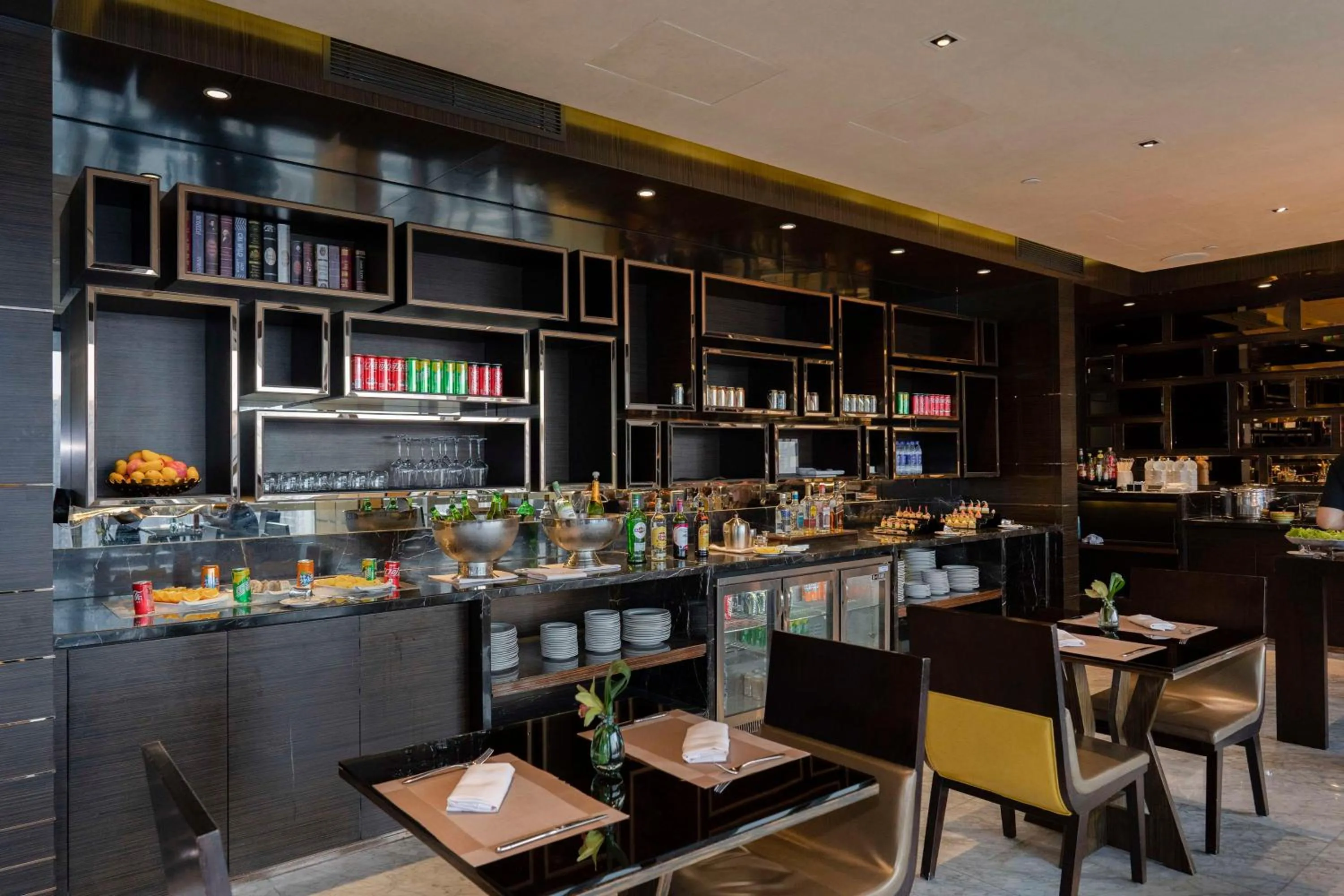 Living room in Hilton Shenzhen Futian