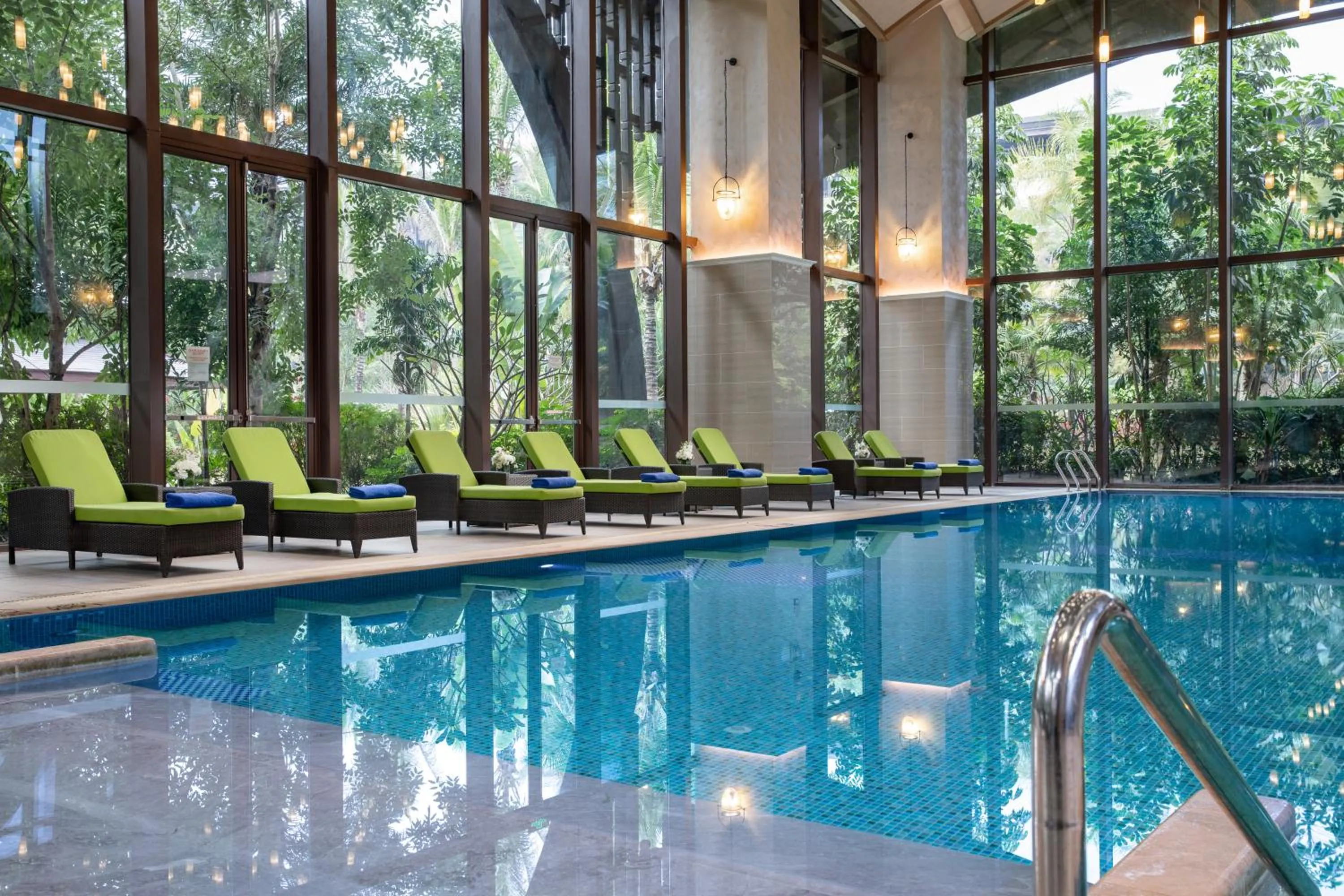 Swimming pool in Pullman Resort Xishuangbanna