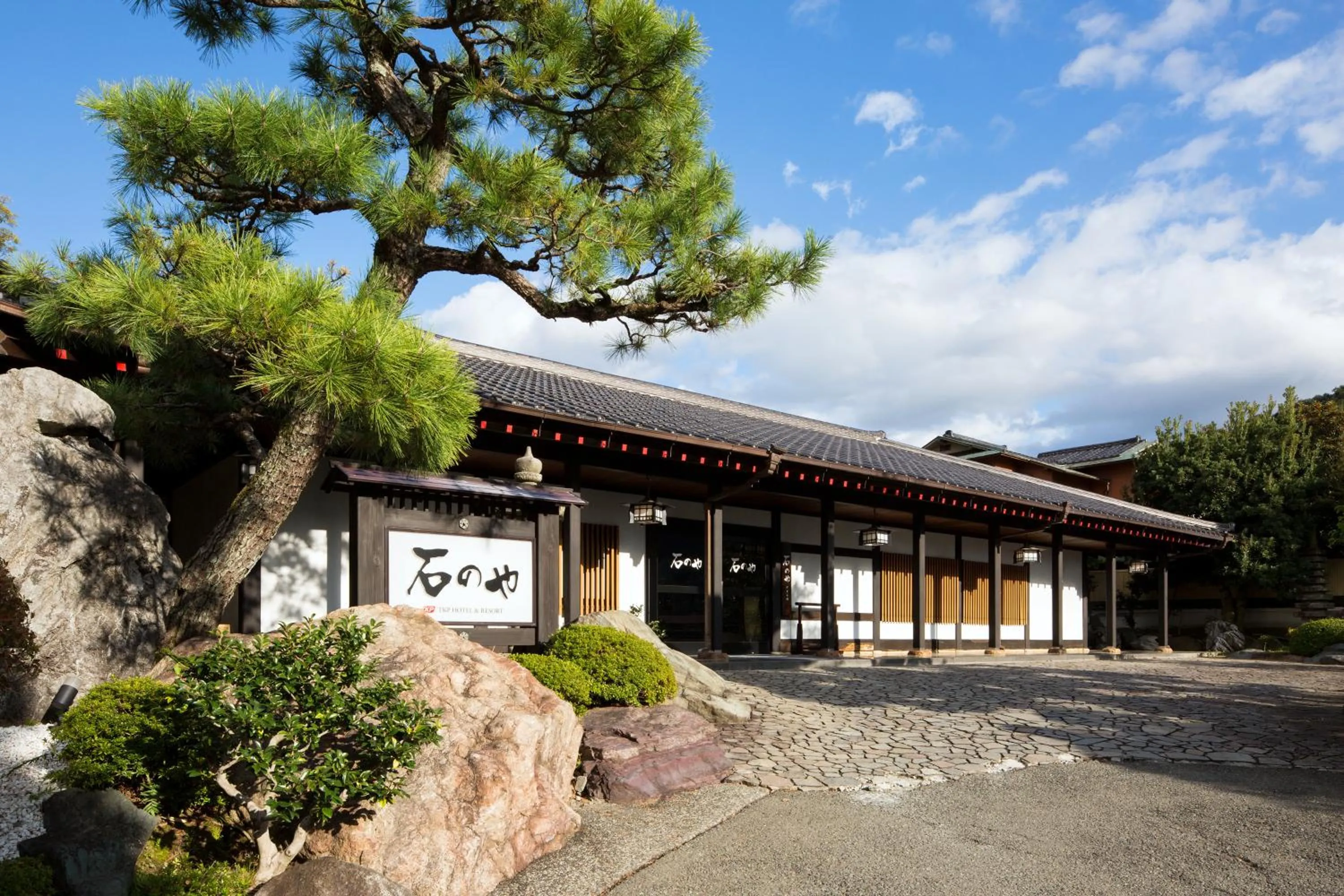 Facade/entrance in Ishinoya Izunagaoka - TKP Hotels & Resorts