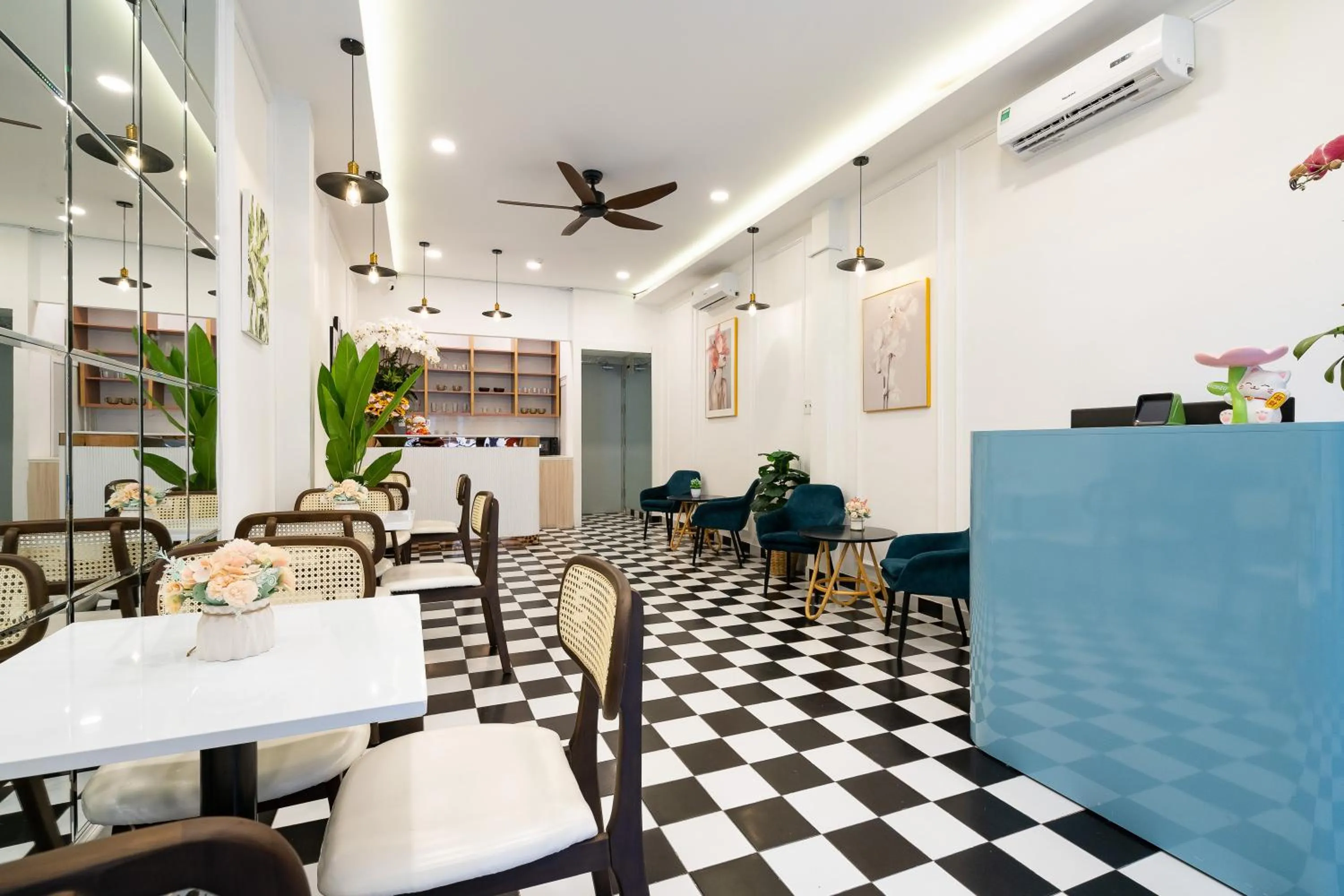 Misa House - Starlit Saigon