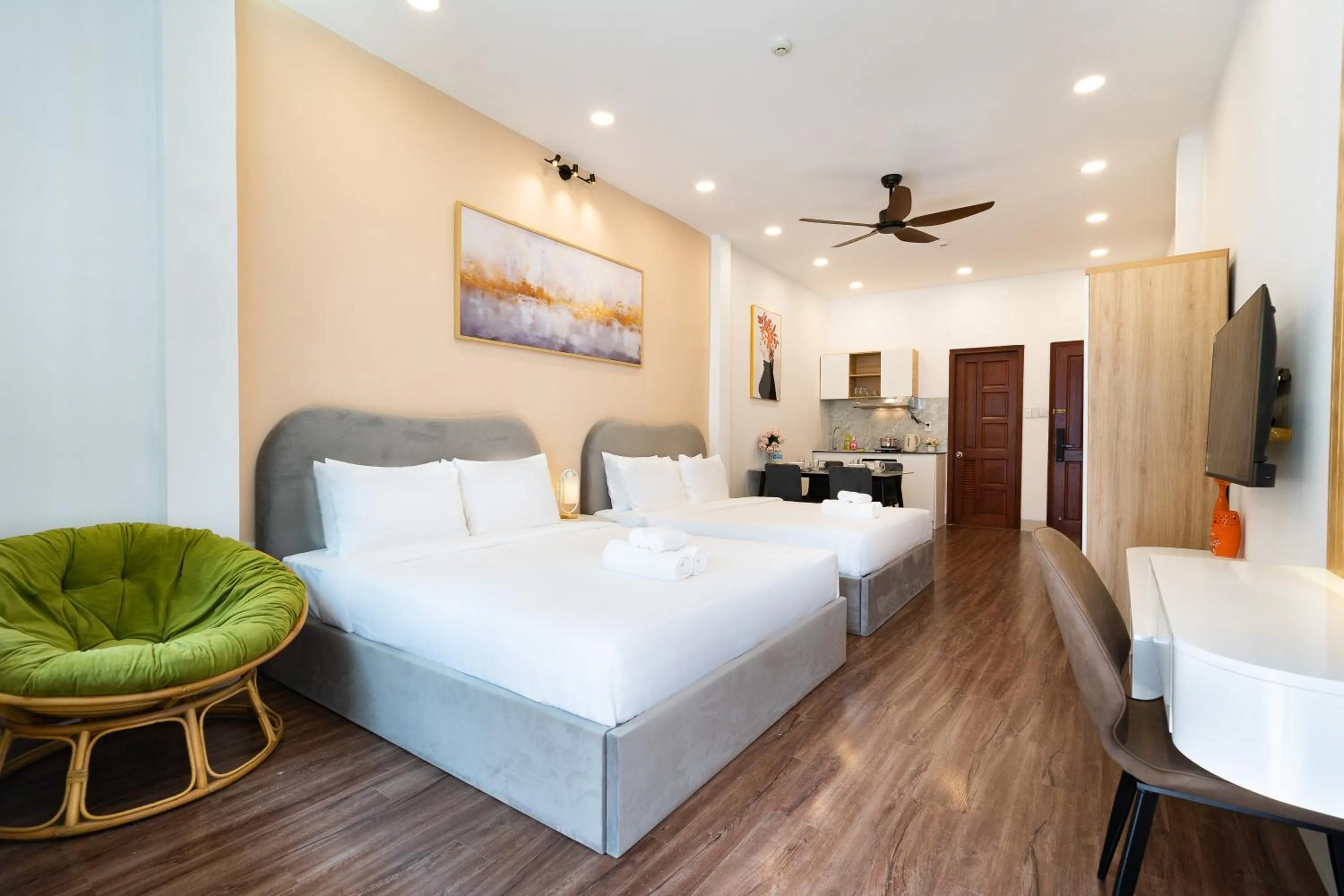 Bed in Misa House - Starlit Saigon