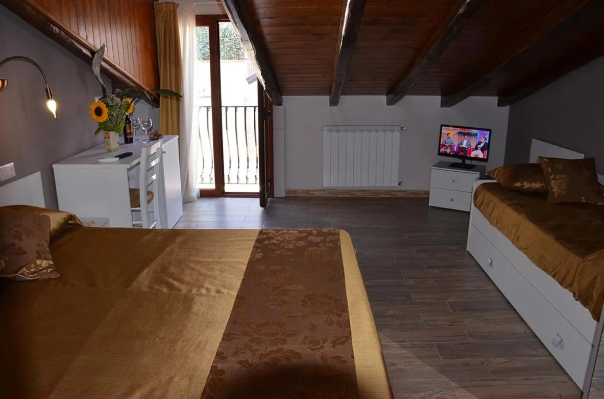 Property building, Bed in B&B Casa Bellavista