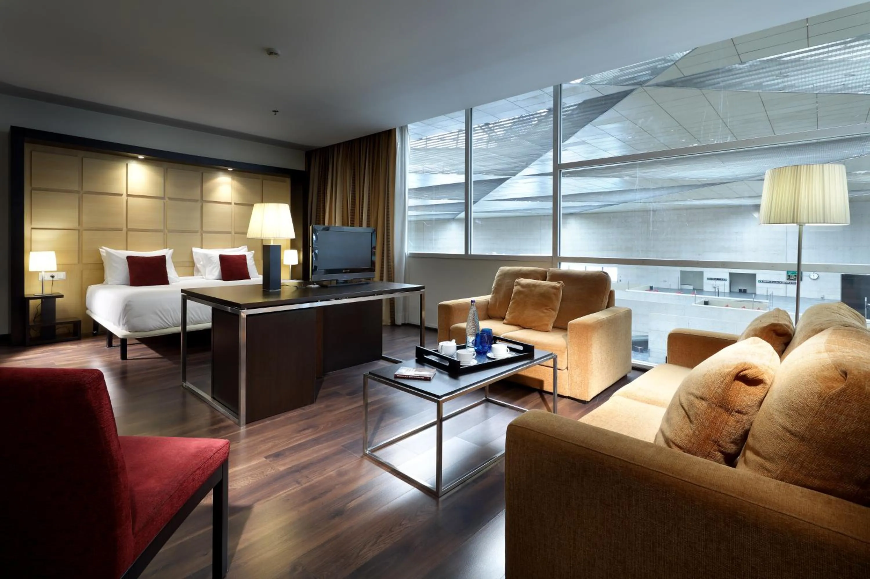 Bed in Eurostars Zaragoza