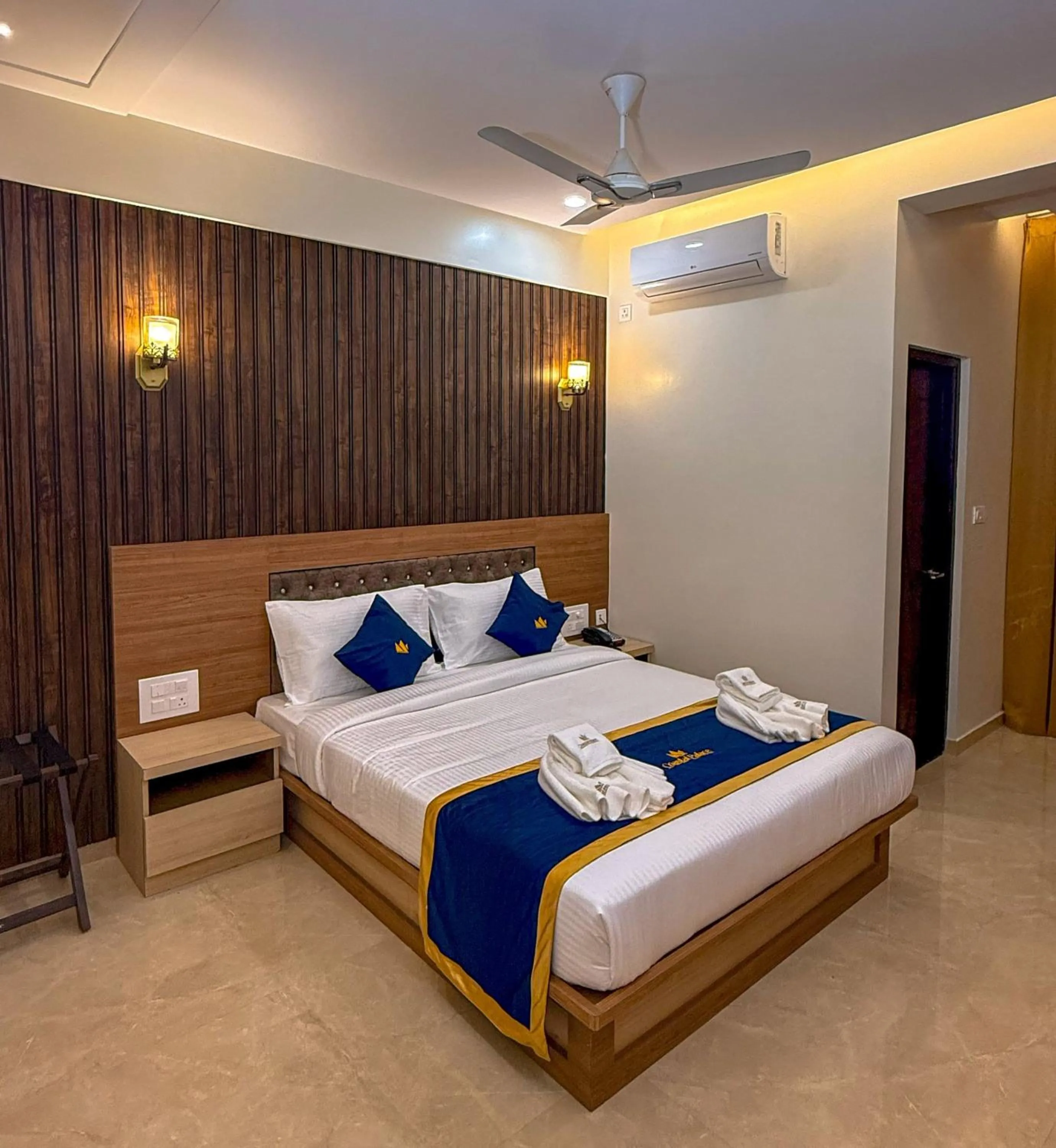 Bed in Hotel Coastal Palace