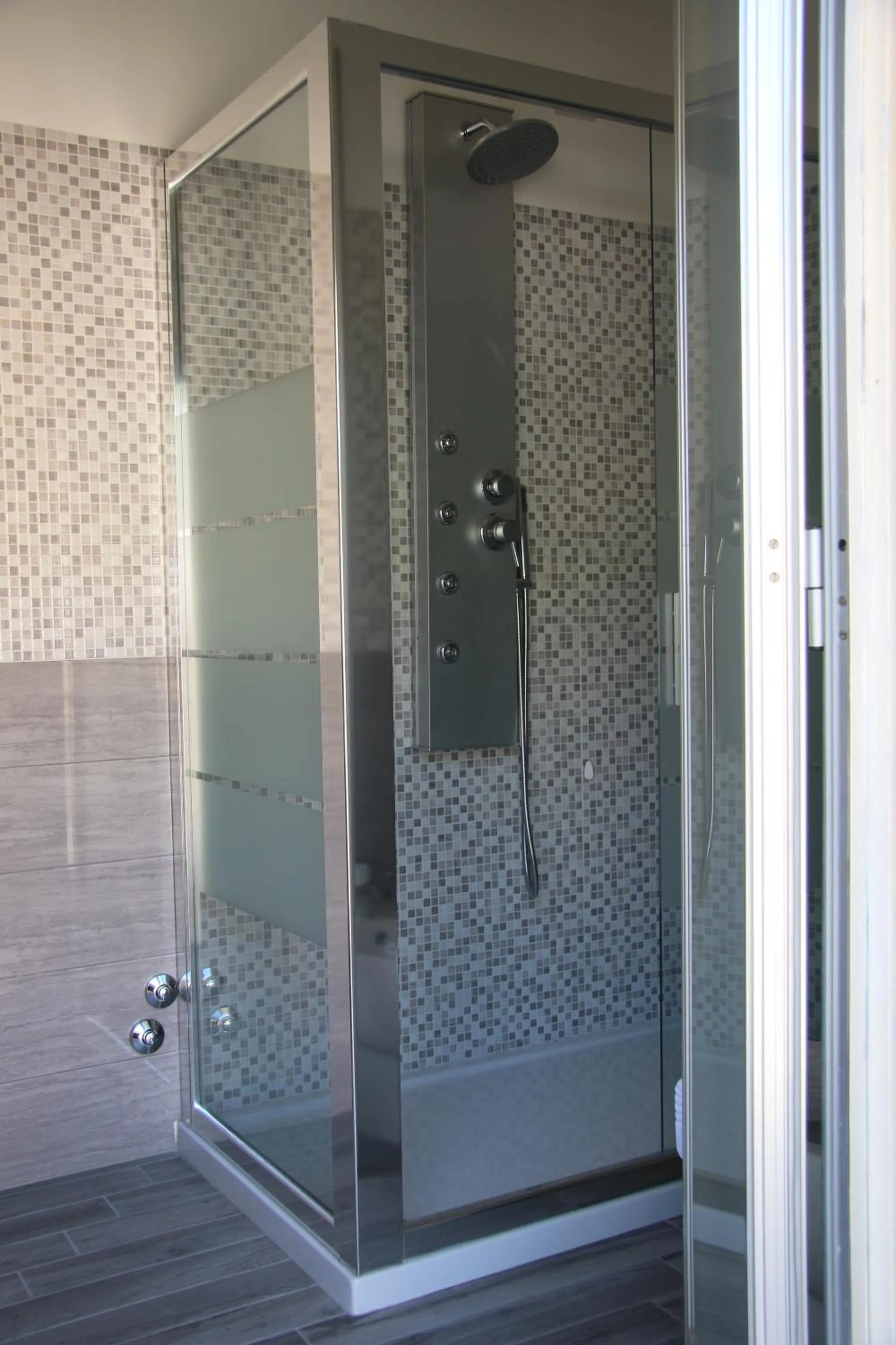 Shower in ChrisMare Hotel