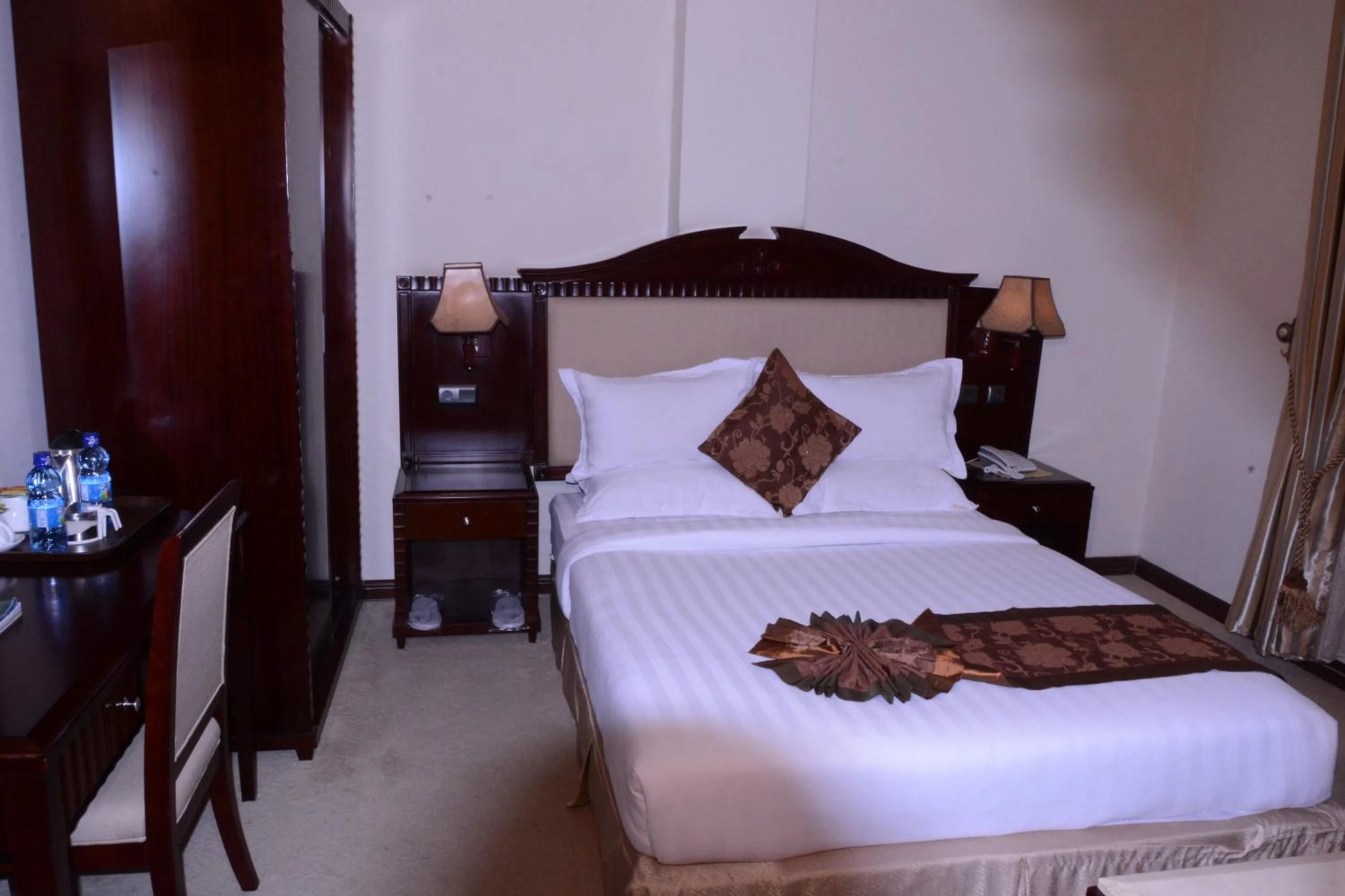 Bed in Debredamo Hotel