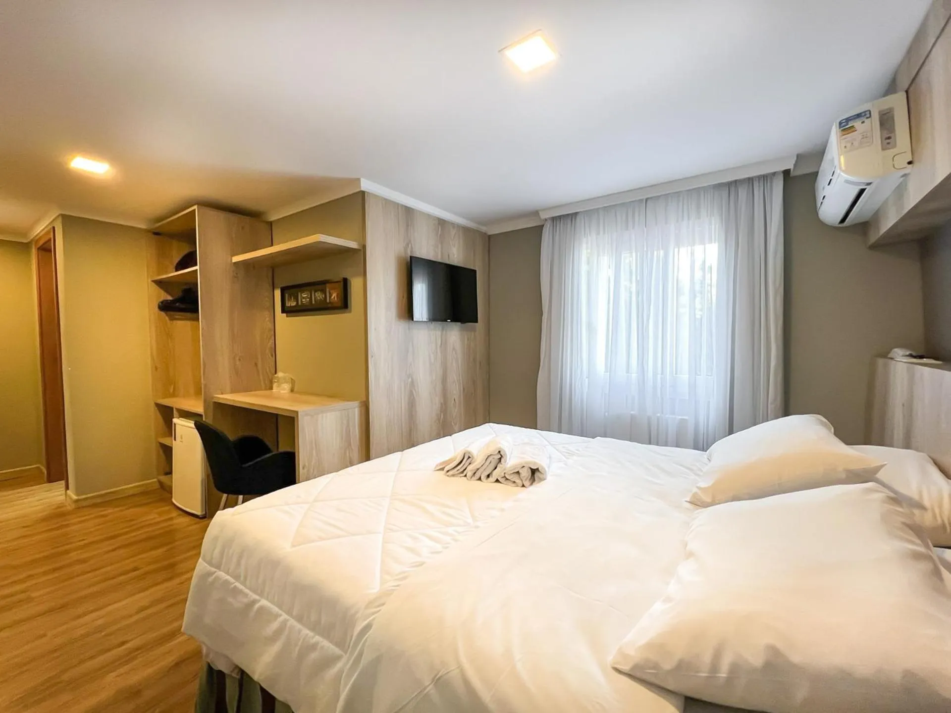 Decorative detail, Bed in Pousada Viena