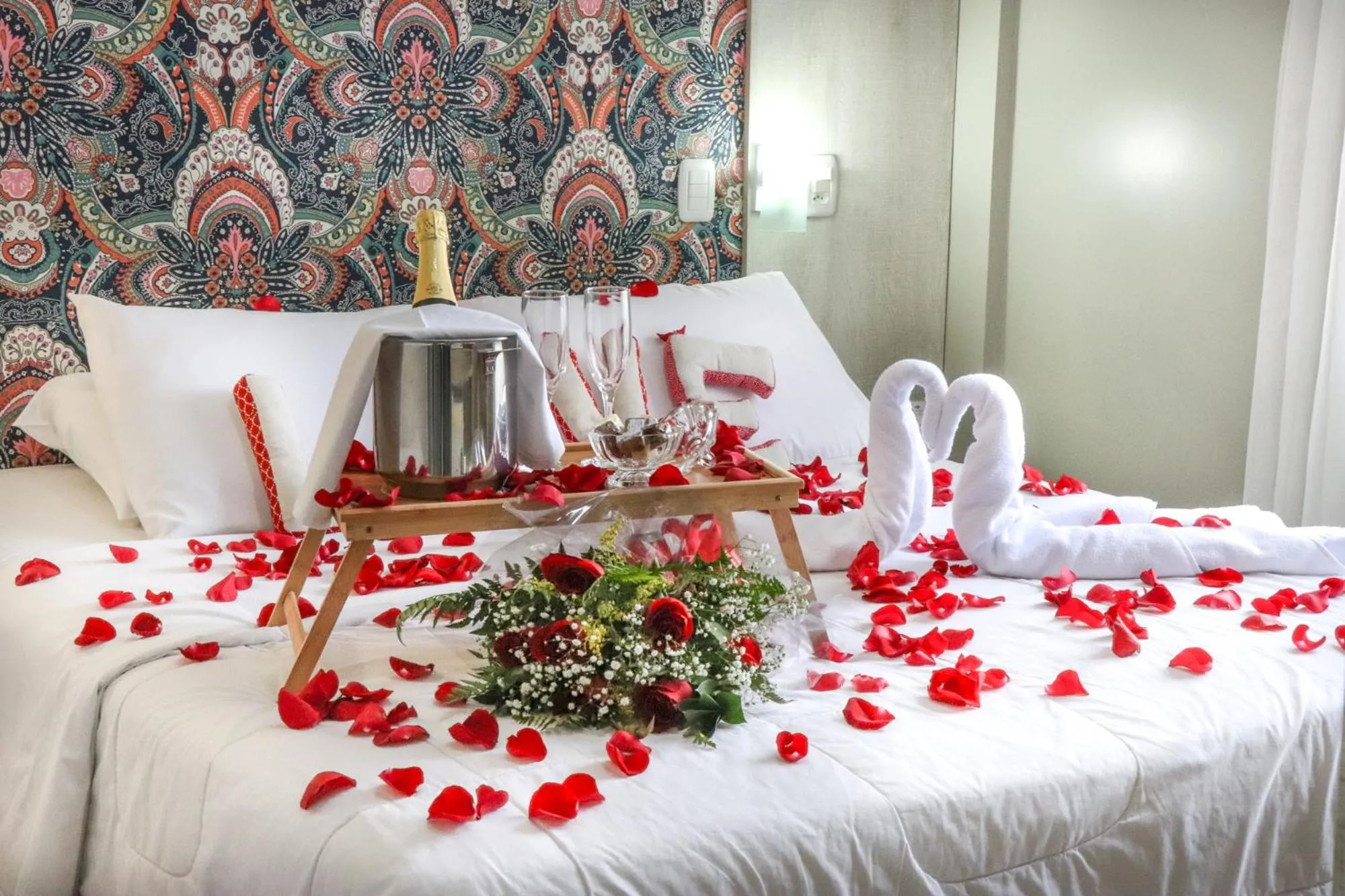 Decorative detail, Bed in Pousada Viena