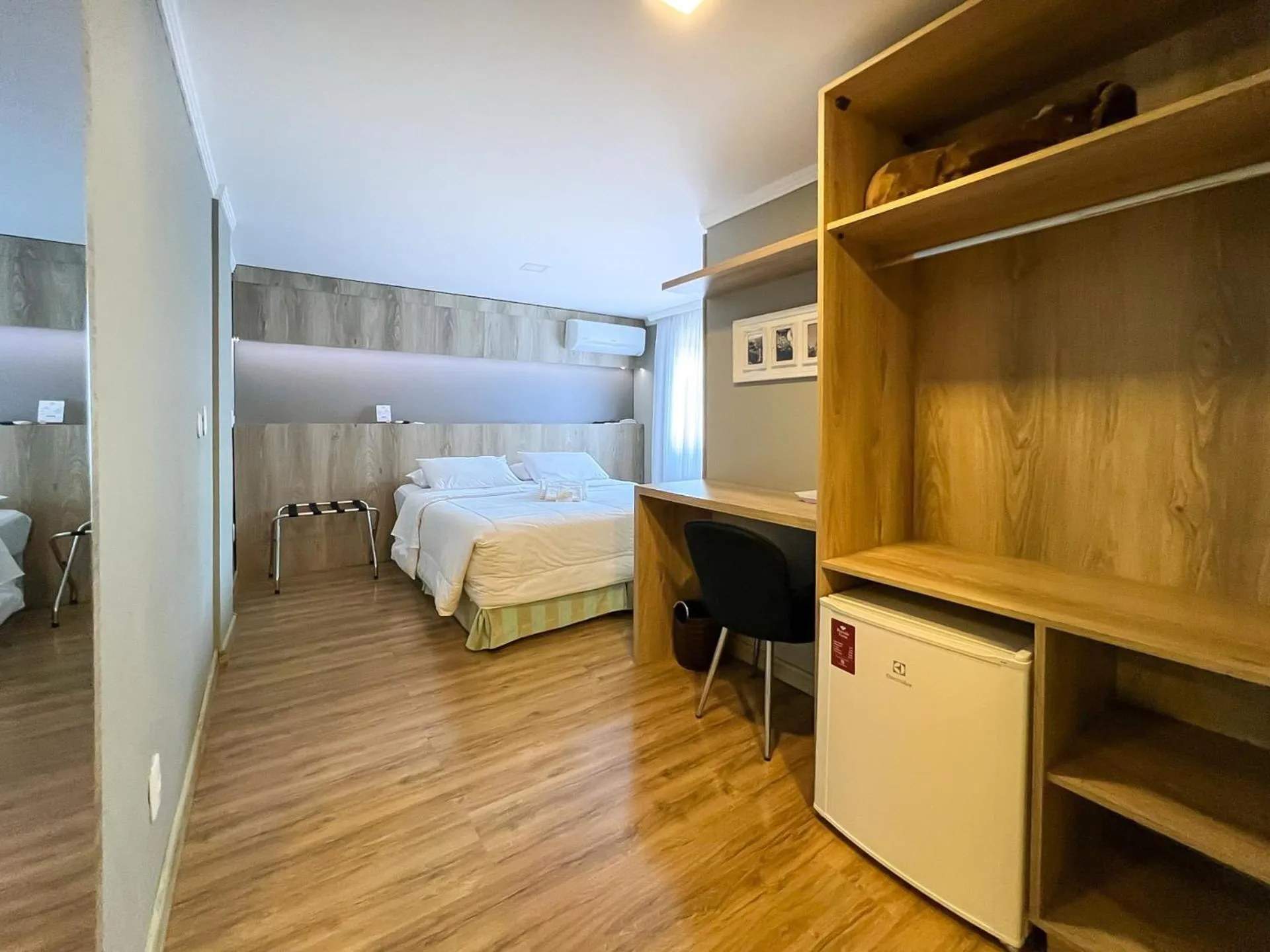 View (from property/room), Bed in Pousada Viena