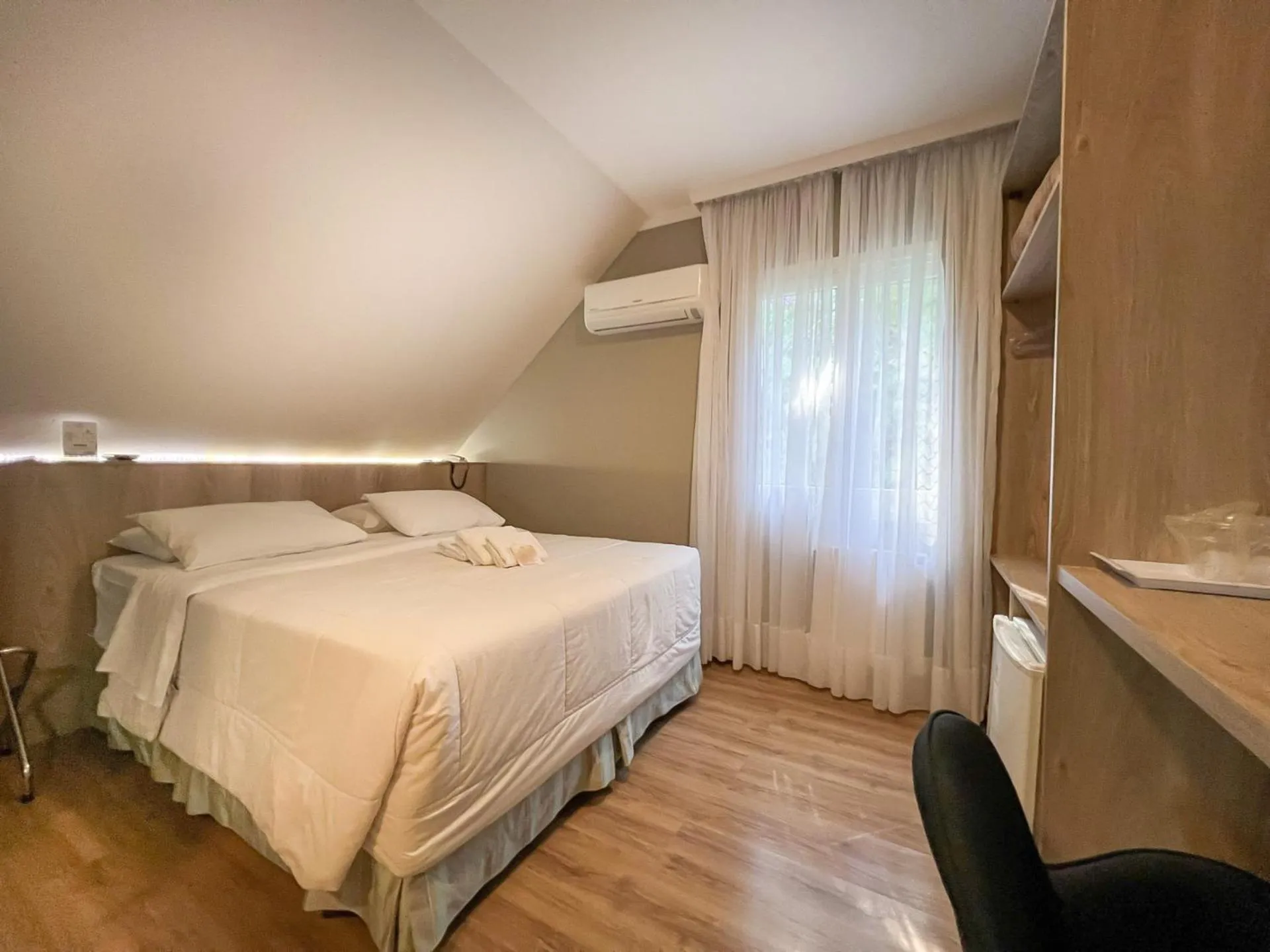 Bedroom, Bed in Pousada Viena