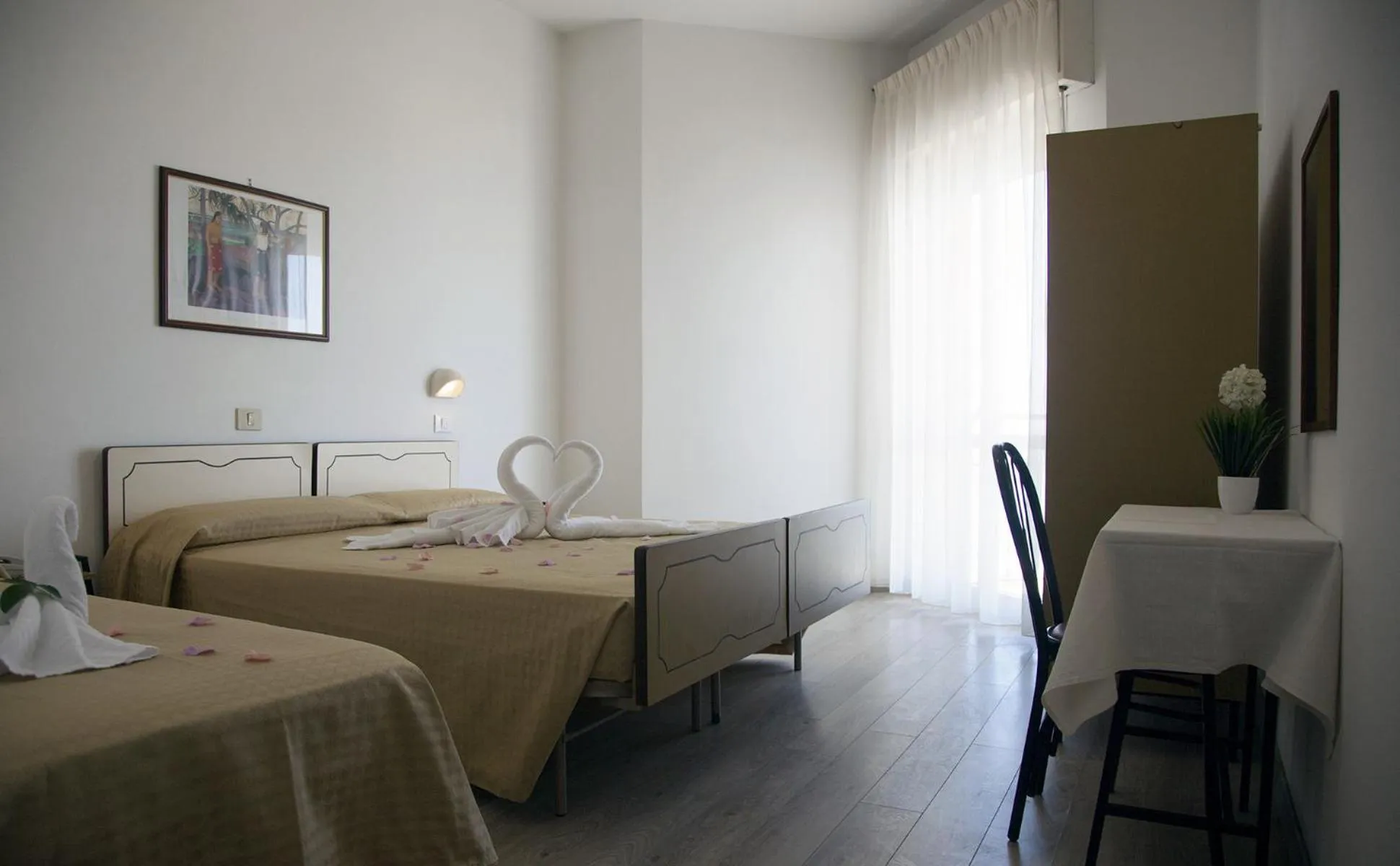 Photo of the whole room in Hotel Dei Cesari