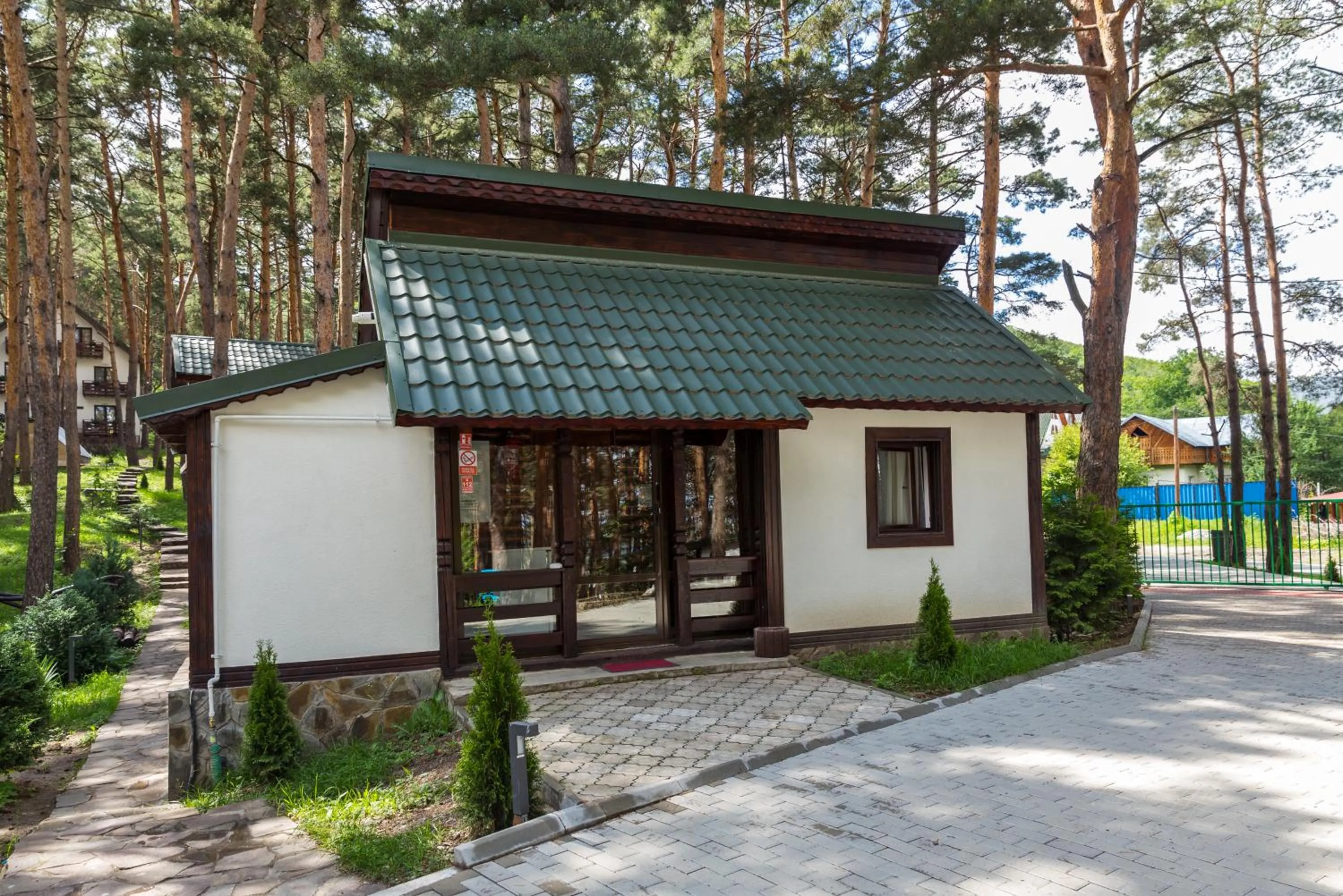 On site in Complex Parc Pini Moinesti