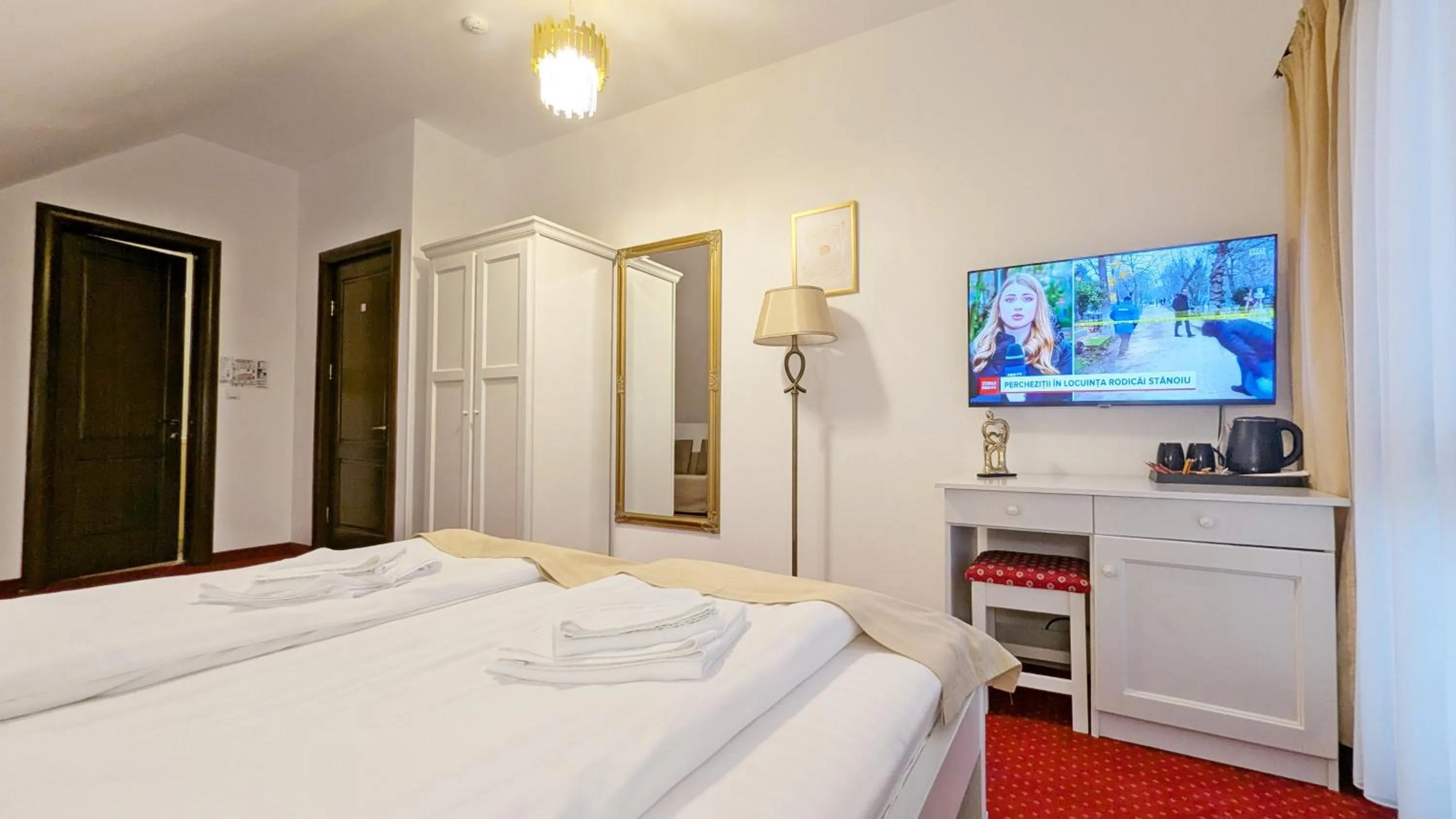 Bed in Complex Parc Pini Moinesti