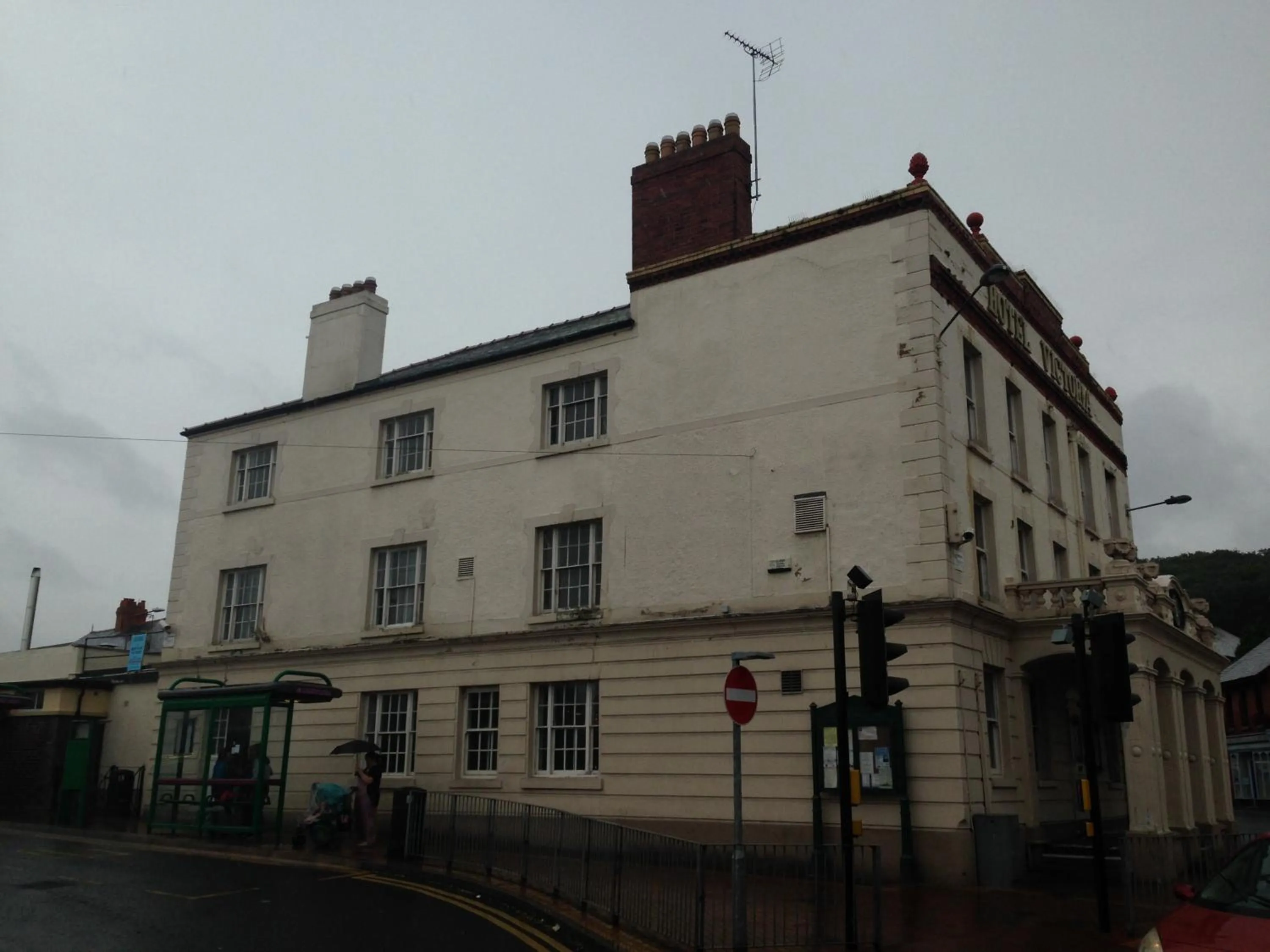 Facade/entrance in Victoria hotel