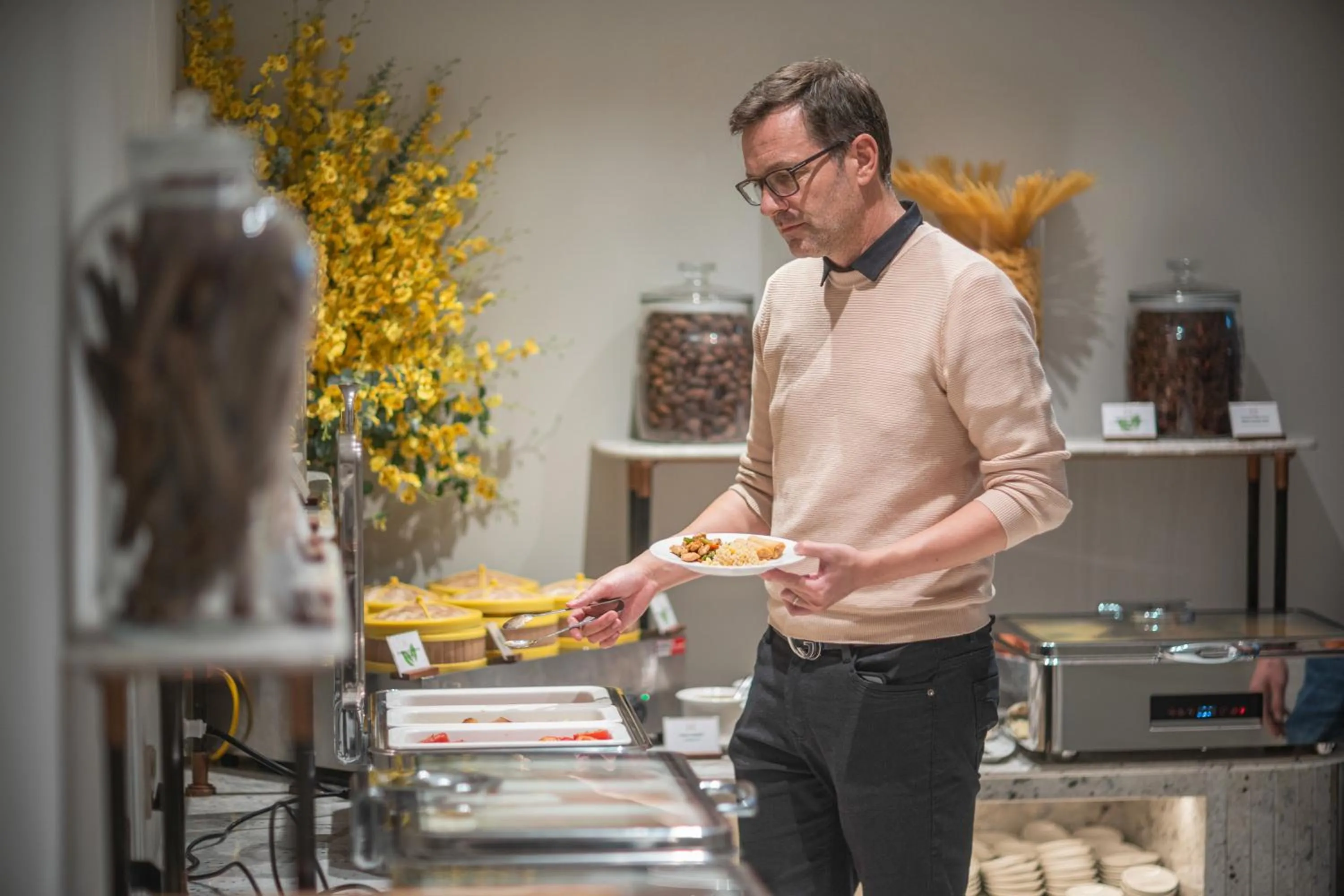 Buffet breakfast in Heritage Ham Long Hotel and Spa