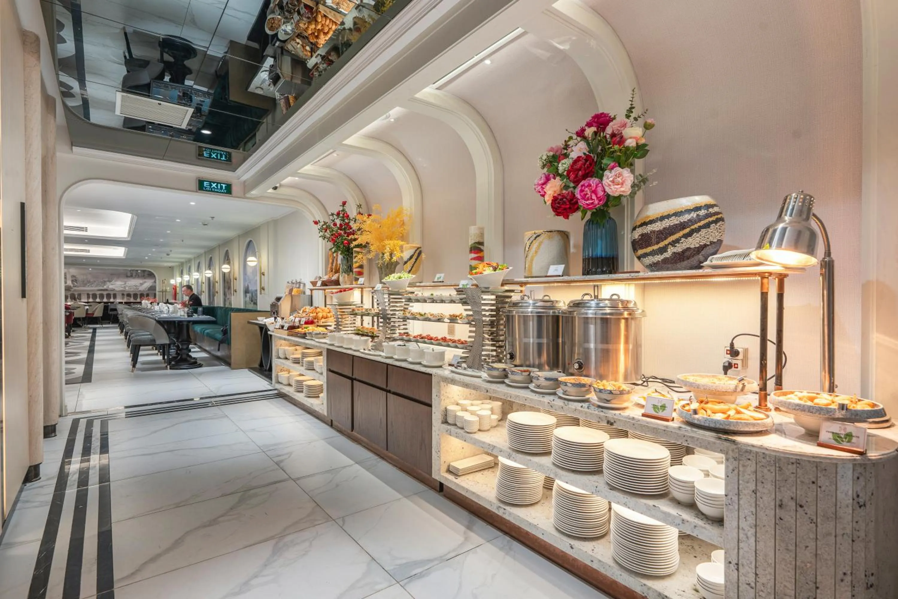 Buffet breakfast in Heritage Ham Long Hotel and Spa