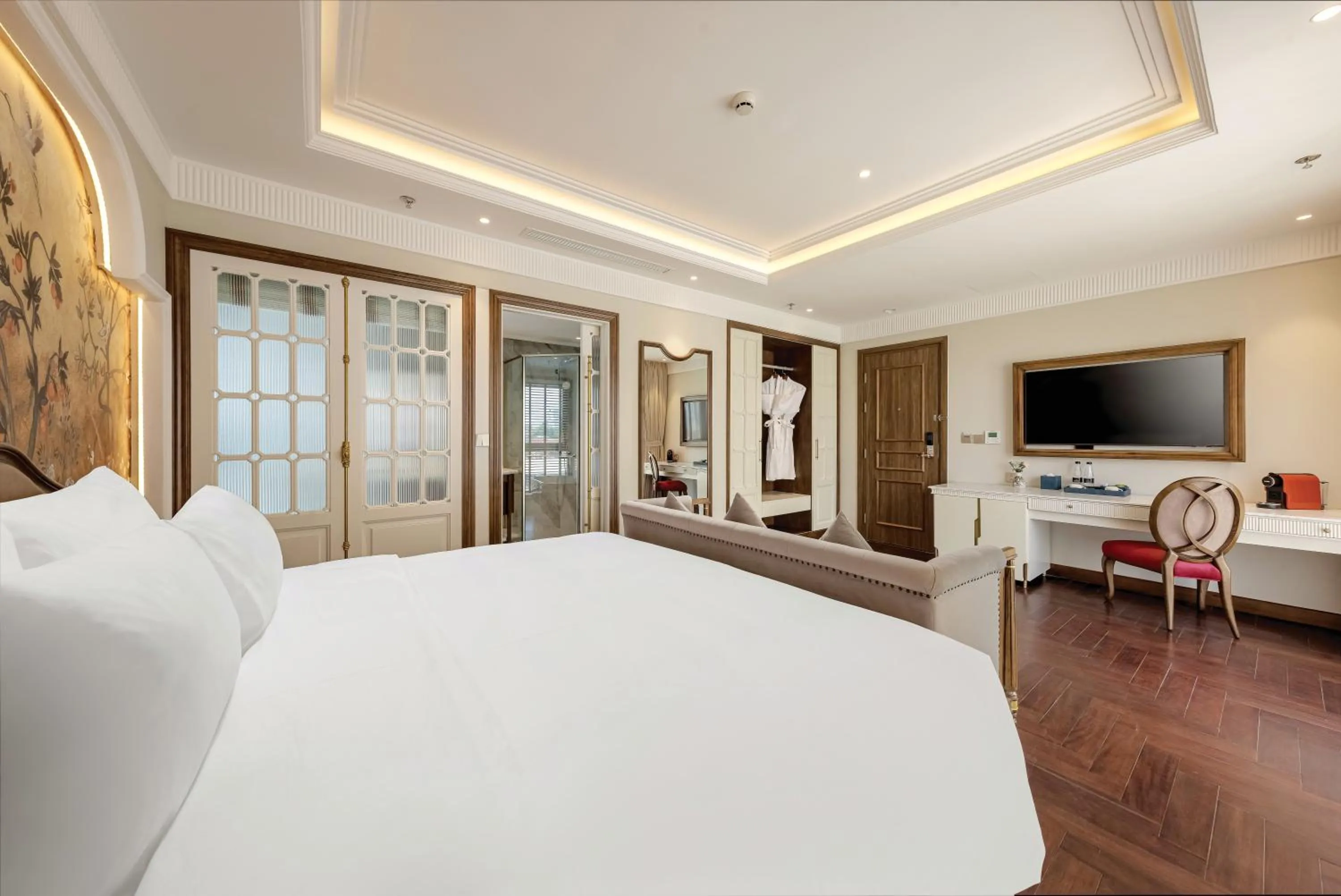 Bedroom, Bed in Heritage Ham Long Hotel and Spa