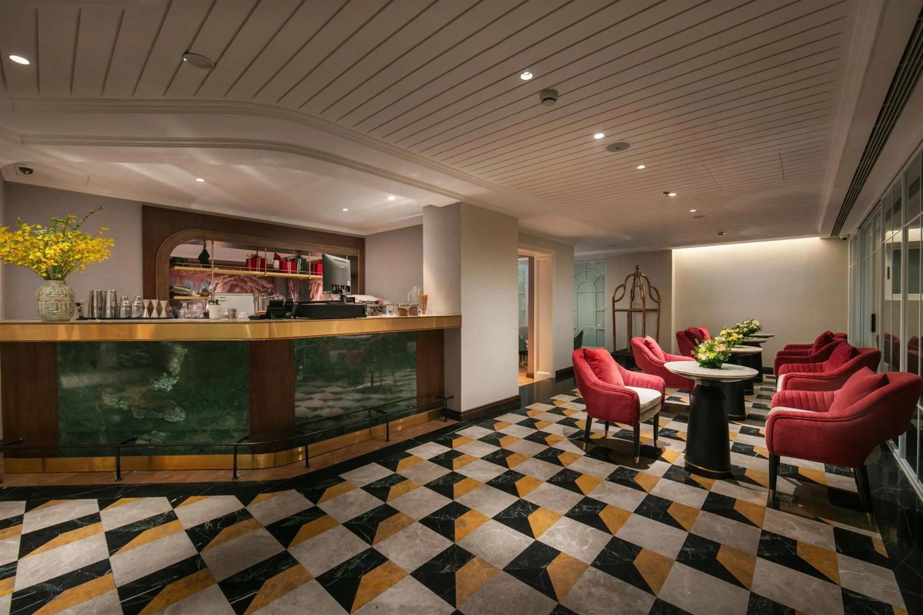 Lounge or bar in Heritage Ham Long Hotel and Spa