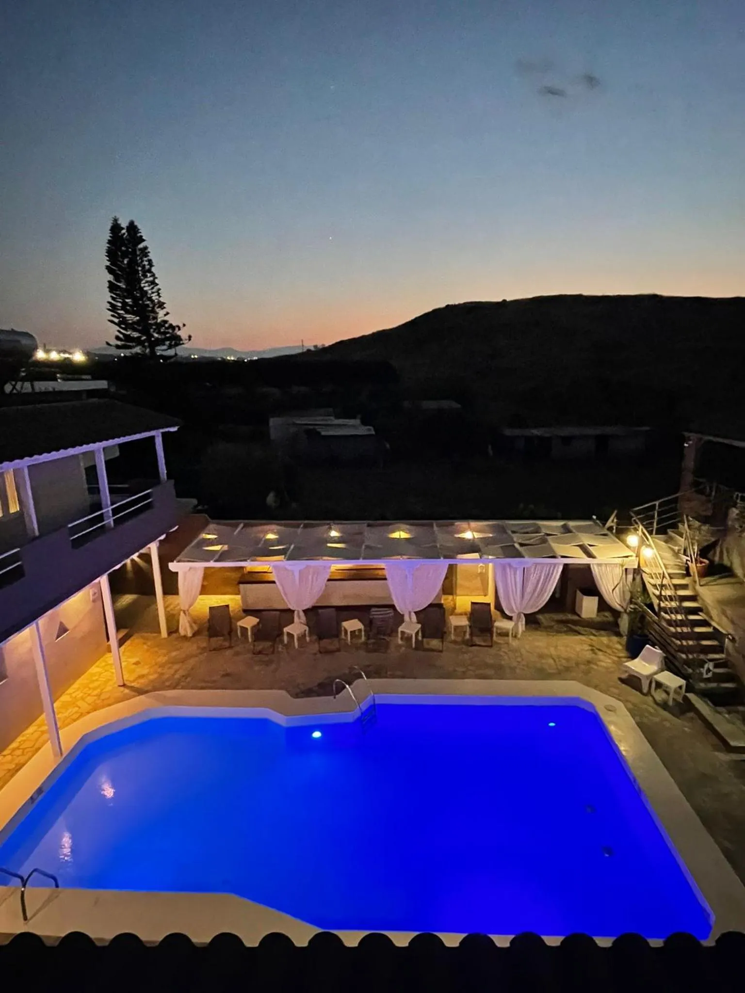 Pool view in Anemos Suites by Estia