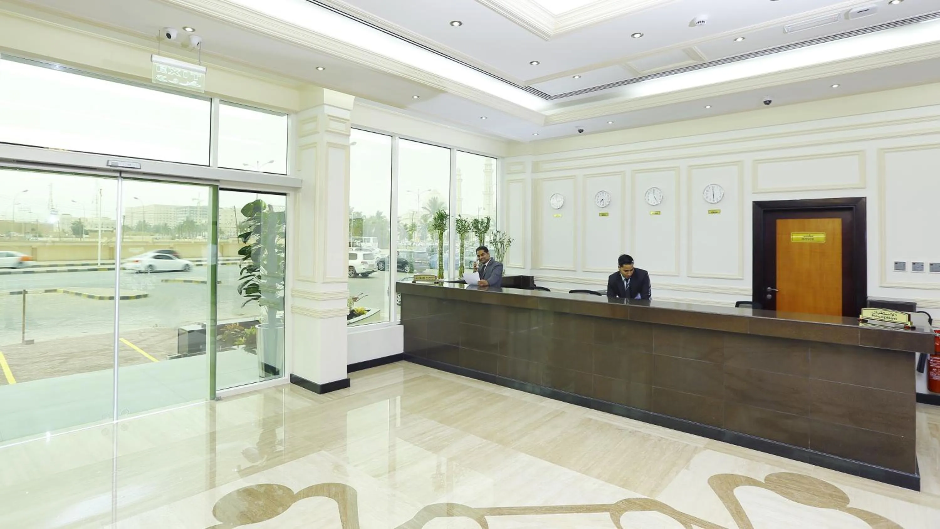Lobby or reception in Muscat International Hotel Plaza