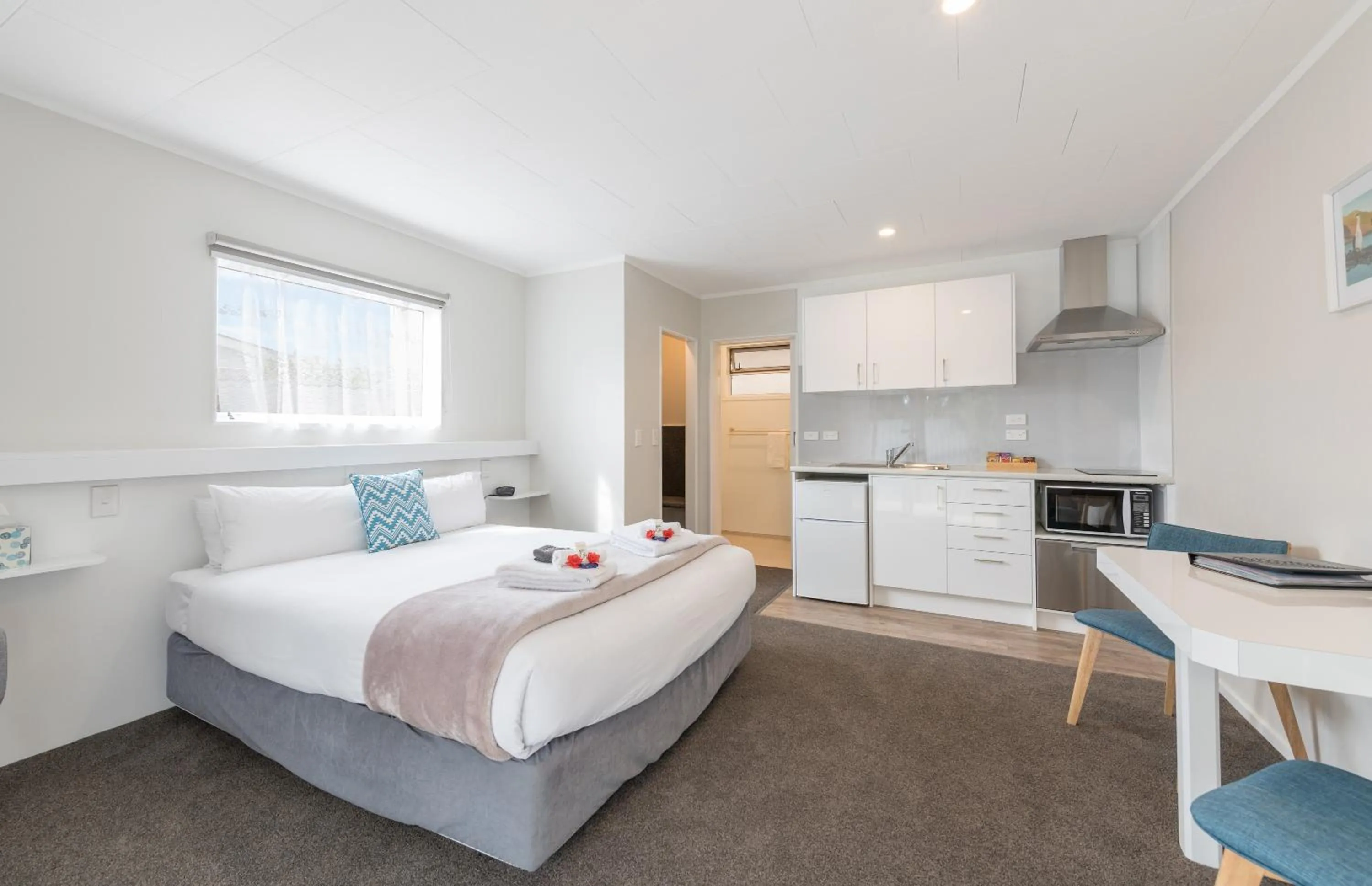 Photo of the whole room in Abbey Court Motel