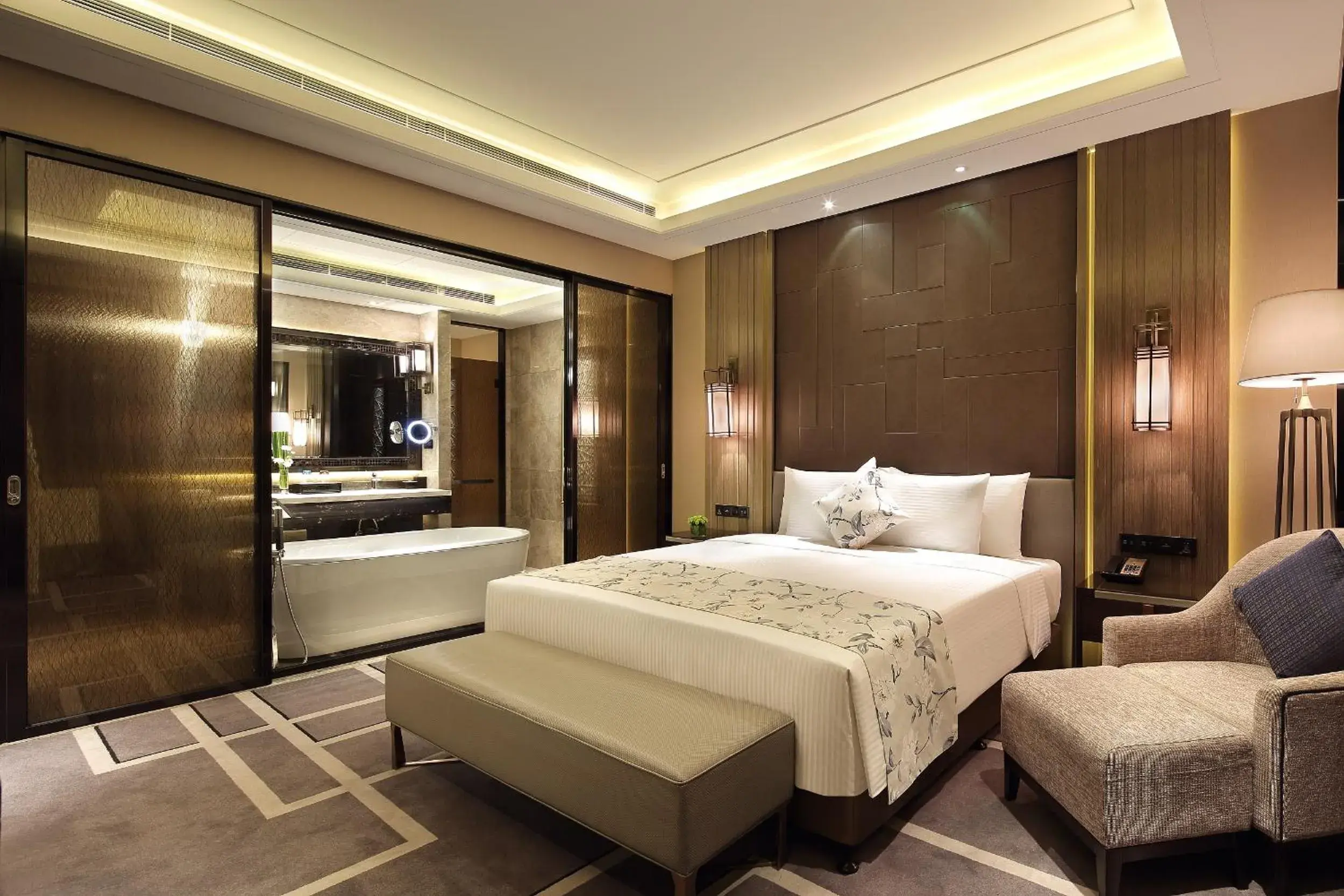 Deluxe Suite in Wanda Realm Hotel Dongying Deluxe Suite in Wanda Realm Hotel Dongying