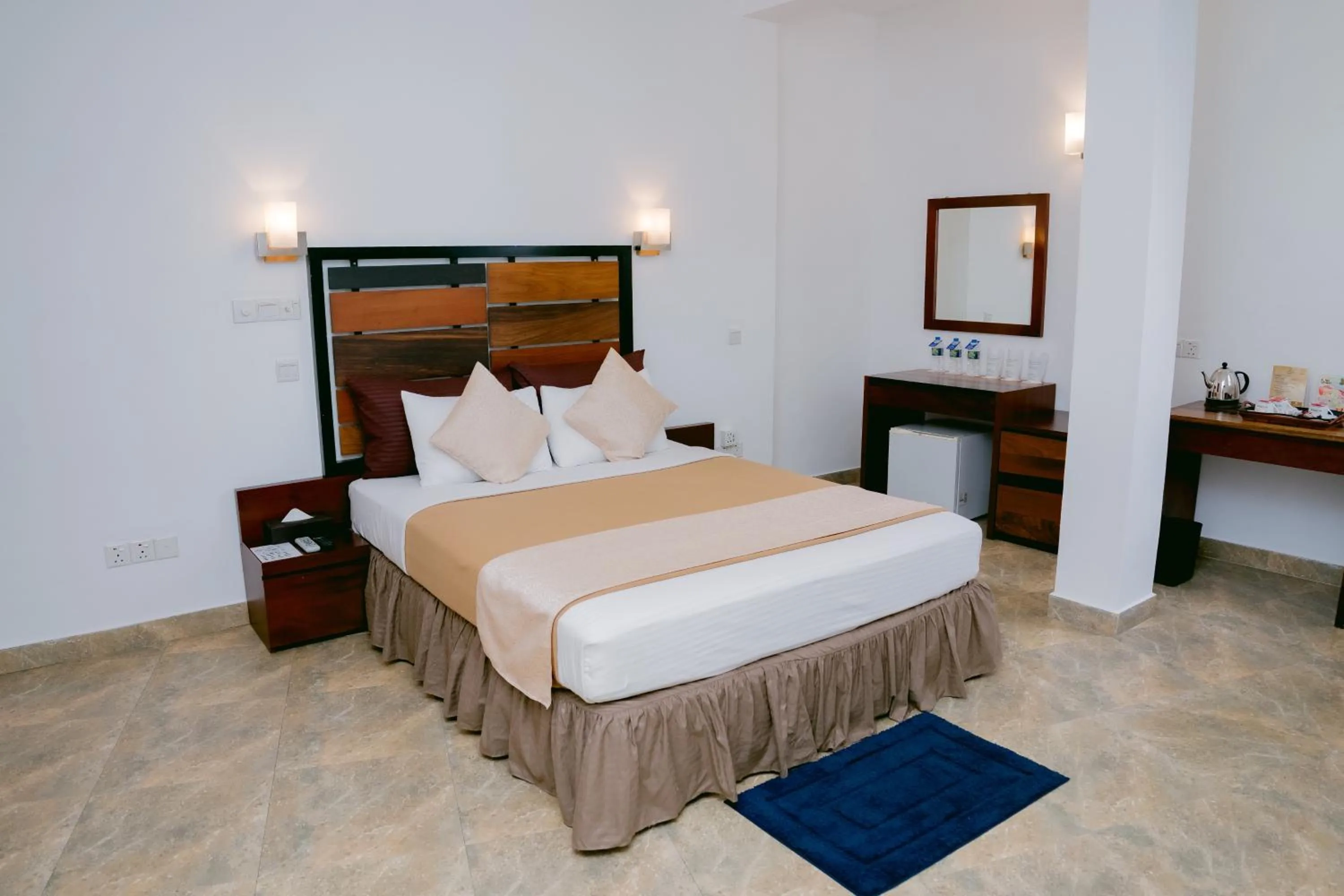 Bedroom, Bed in Olympus Plaza Hotel