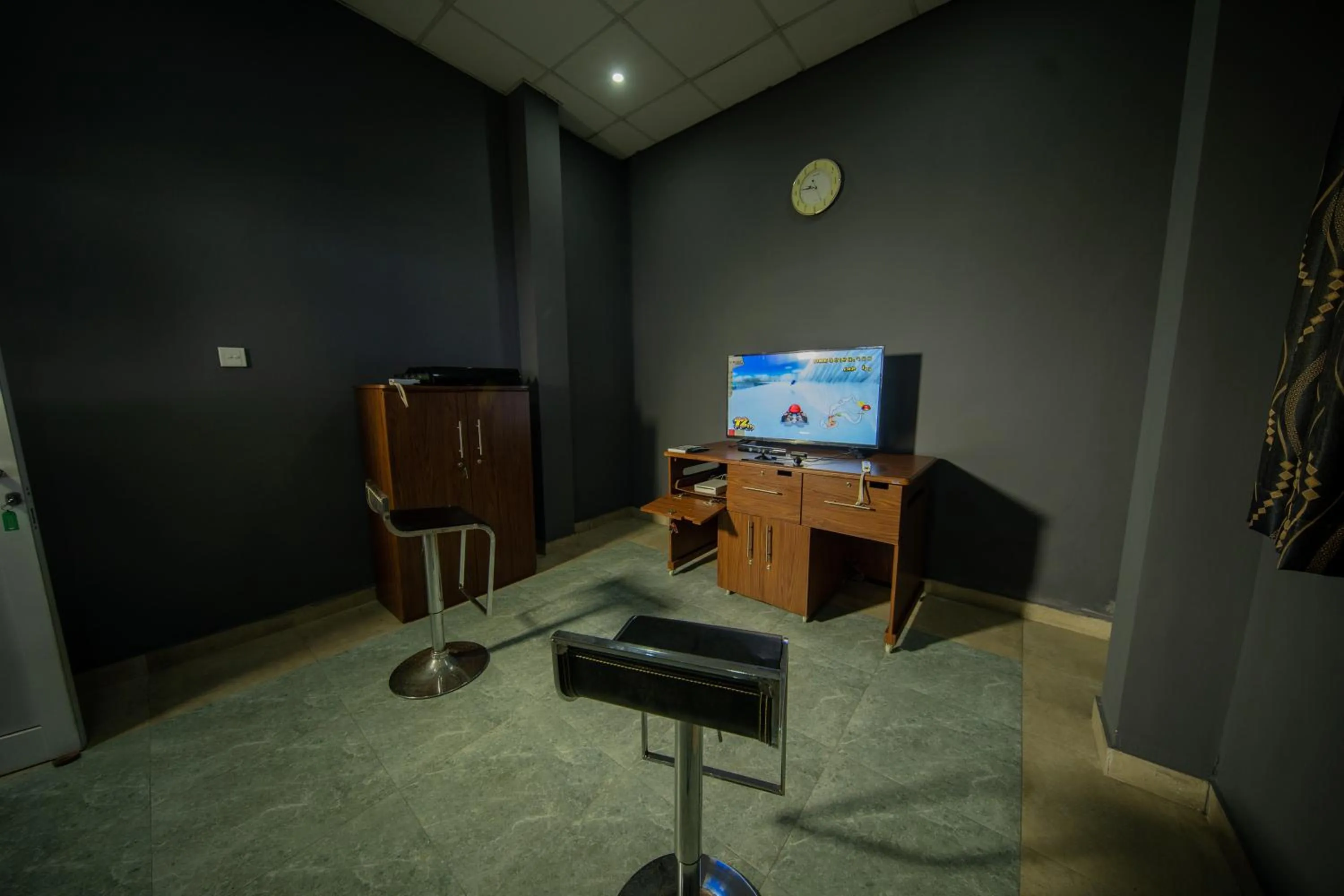 TV and multimedia in Olympus Plaza Hotel