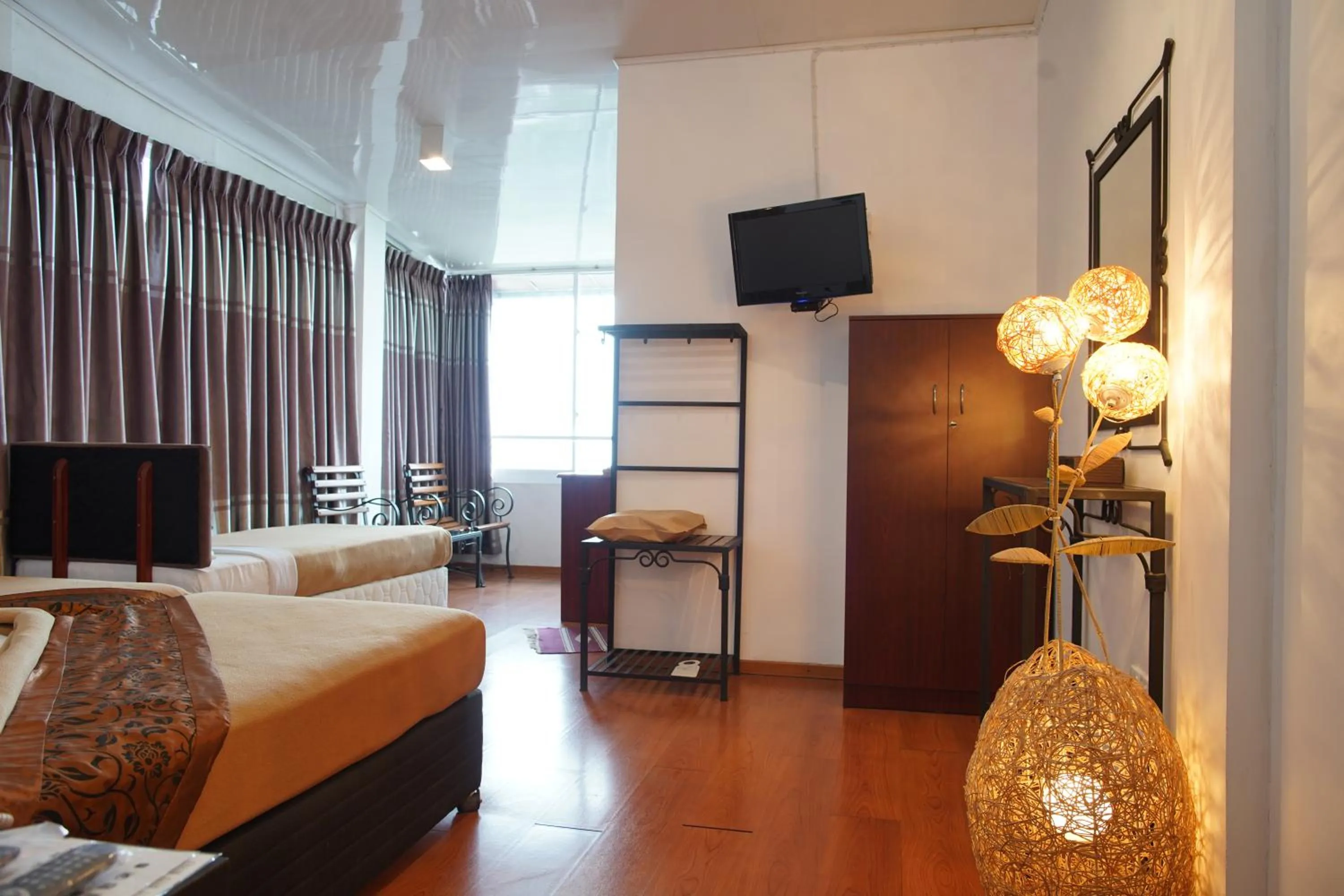 Bedroom, Bed in Olympus Plaza Hotel