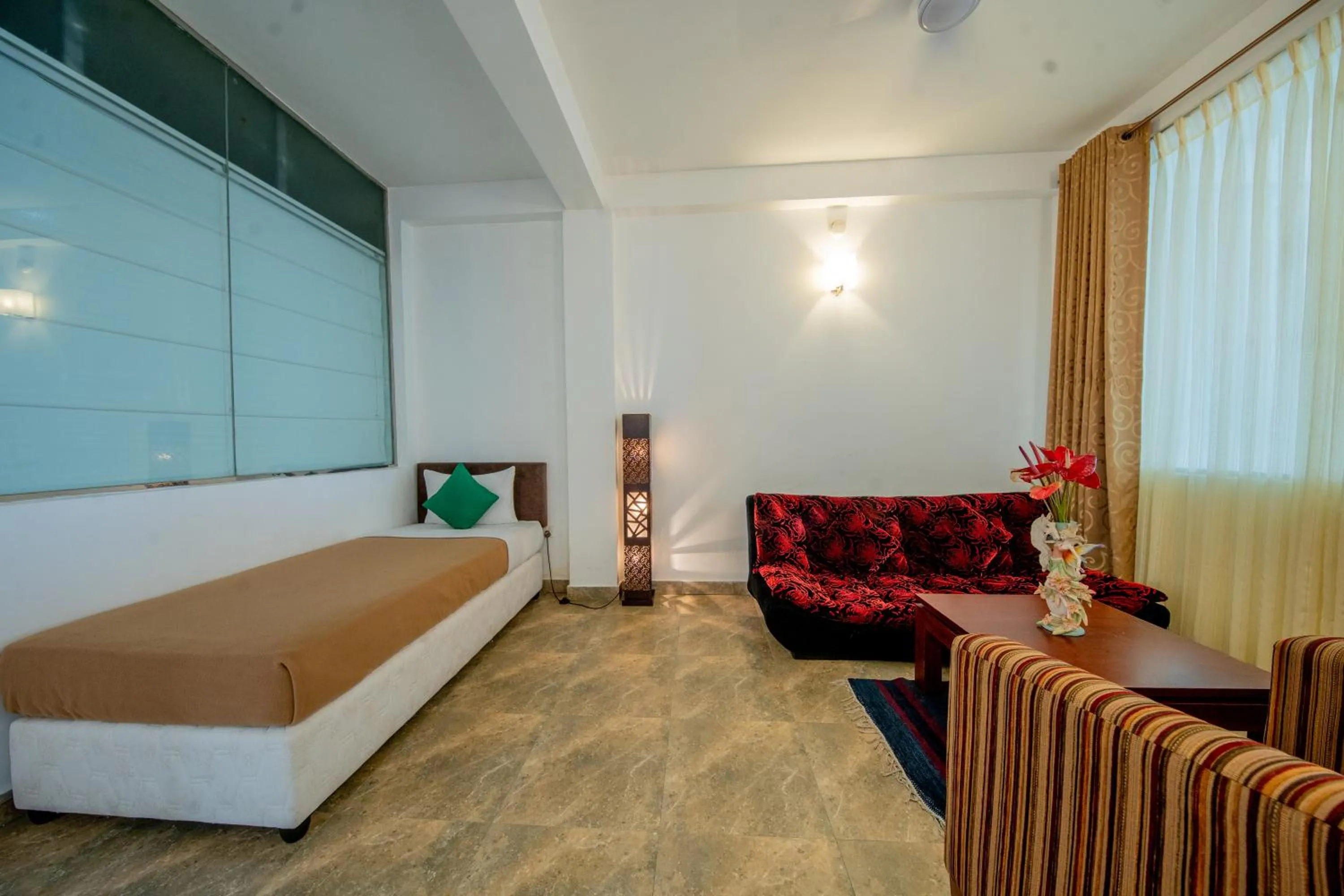 Bedroom, Bed in Olympus Plaza Hotel