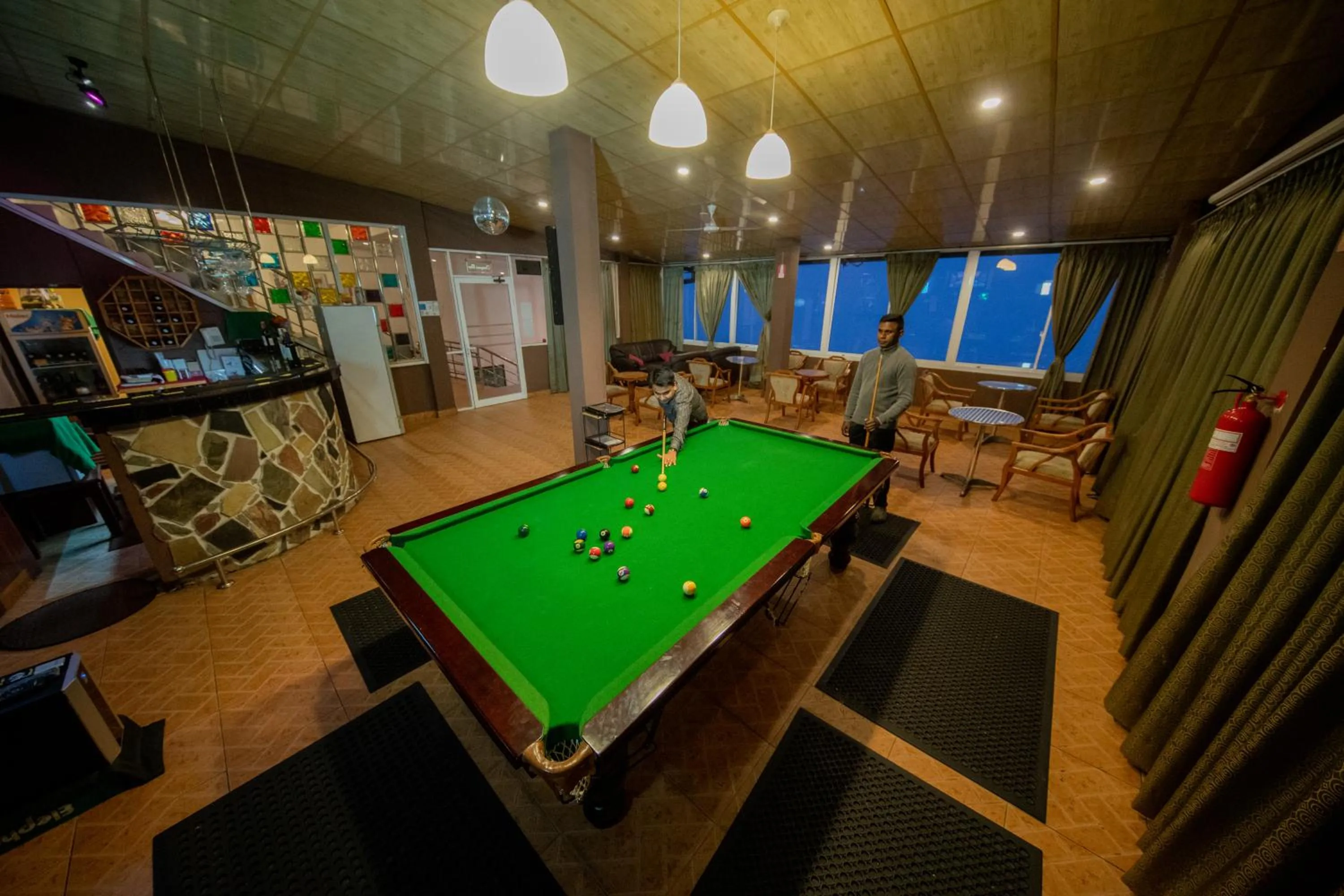 Billiard in Olympus Plaza Hotel