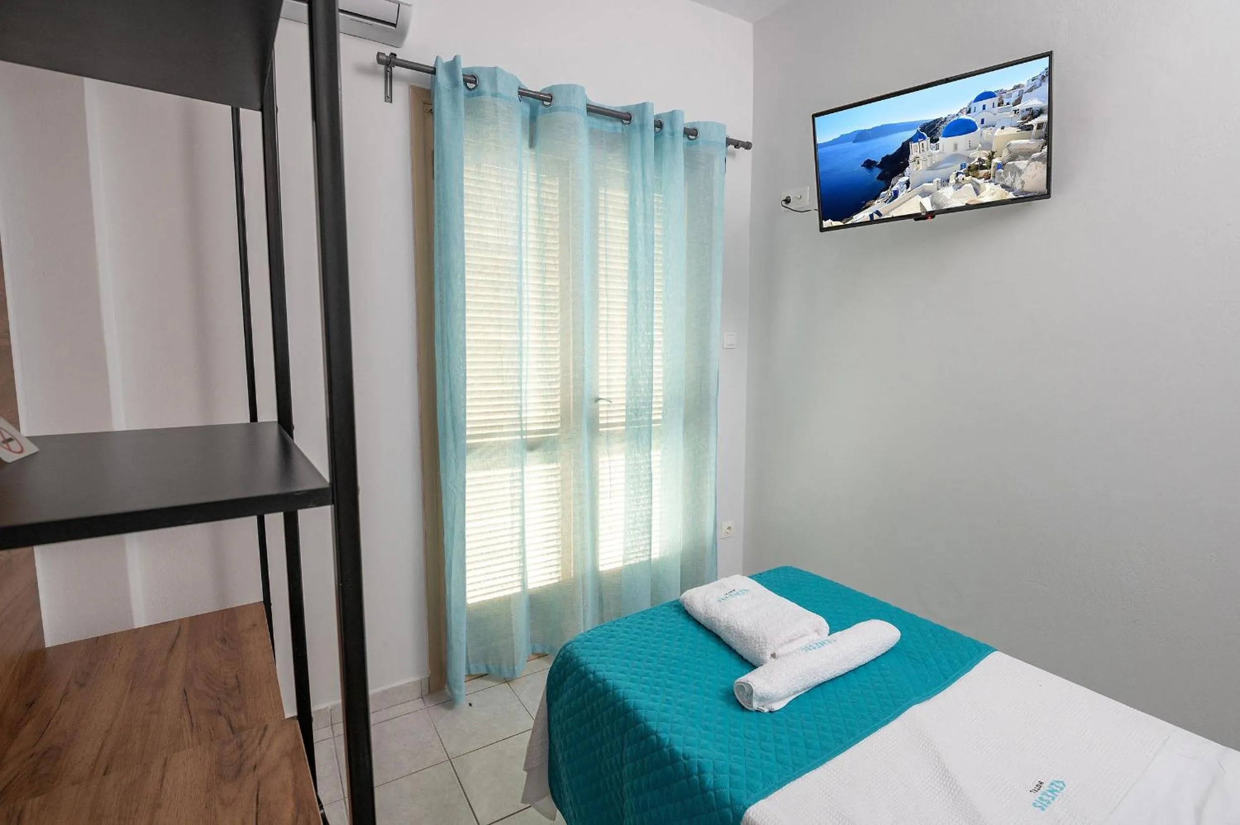 TV and multimedia in Genesis Hotel