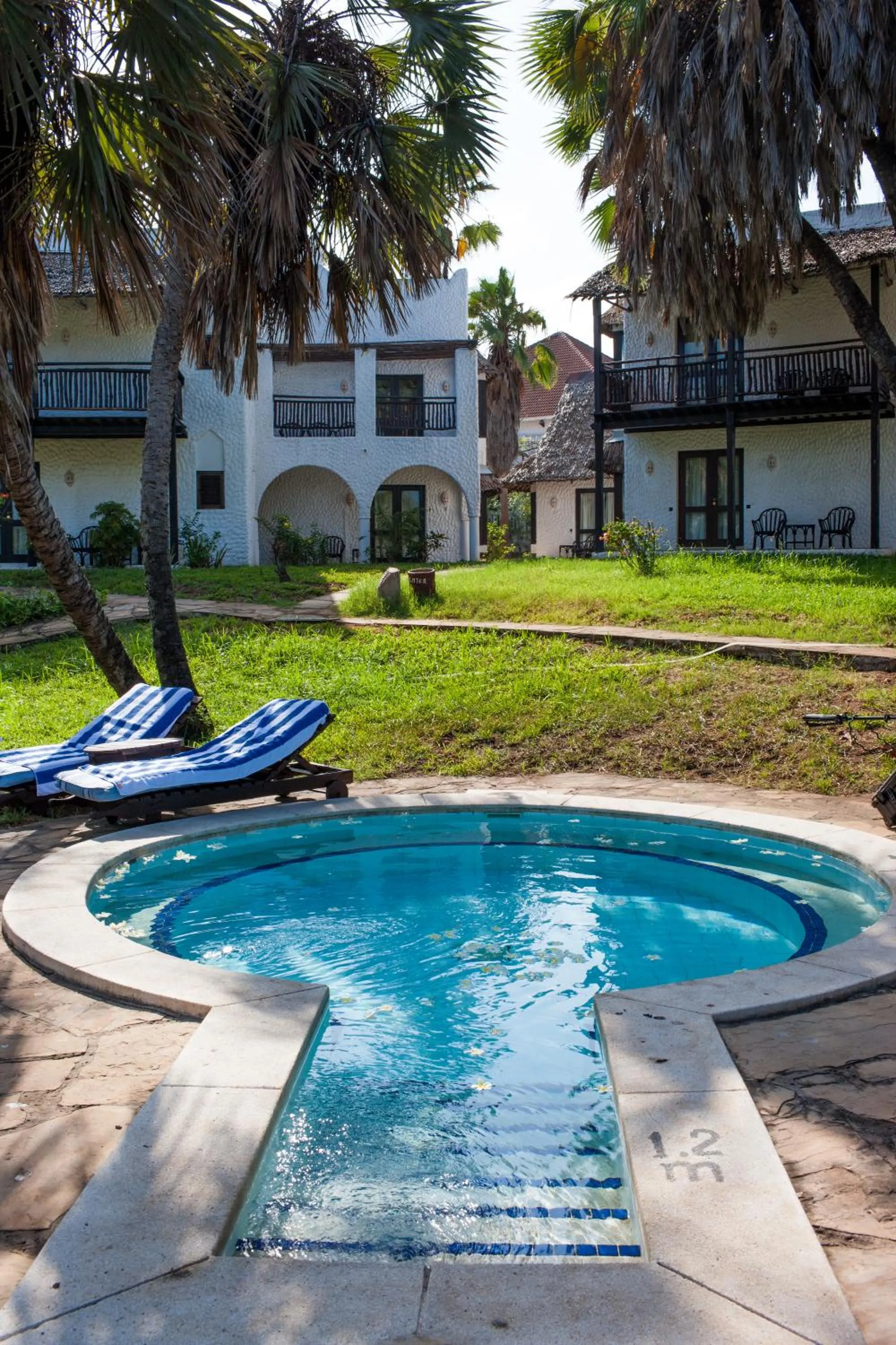 Property building in Jacaranda Indian Ocean Beach Resort