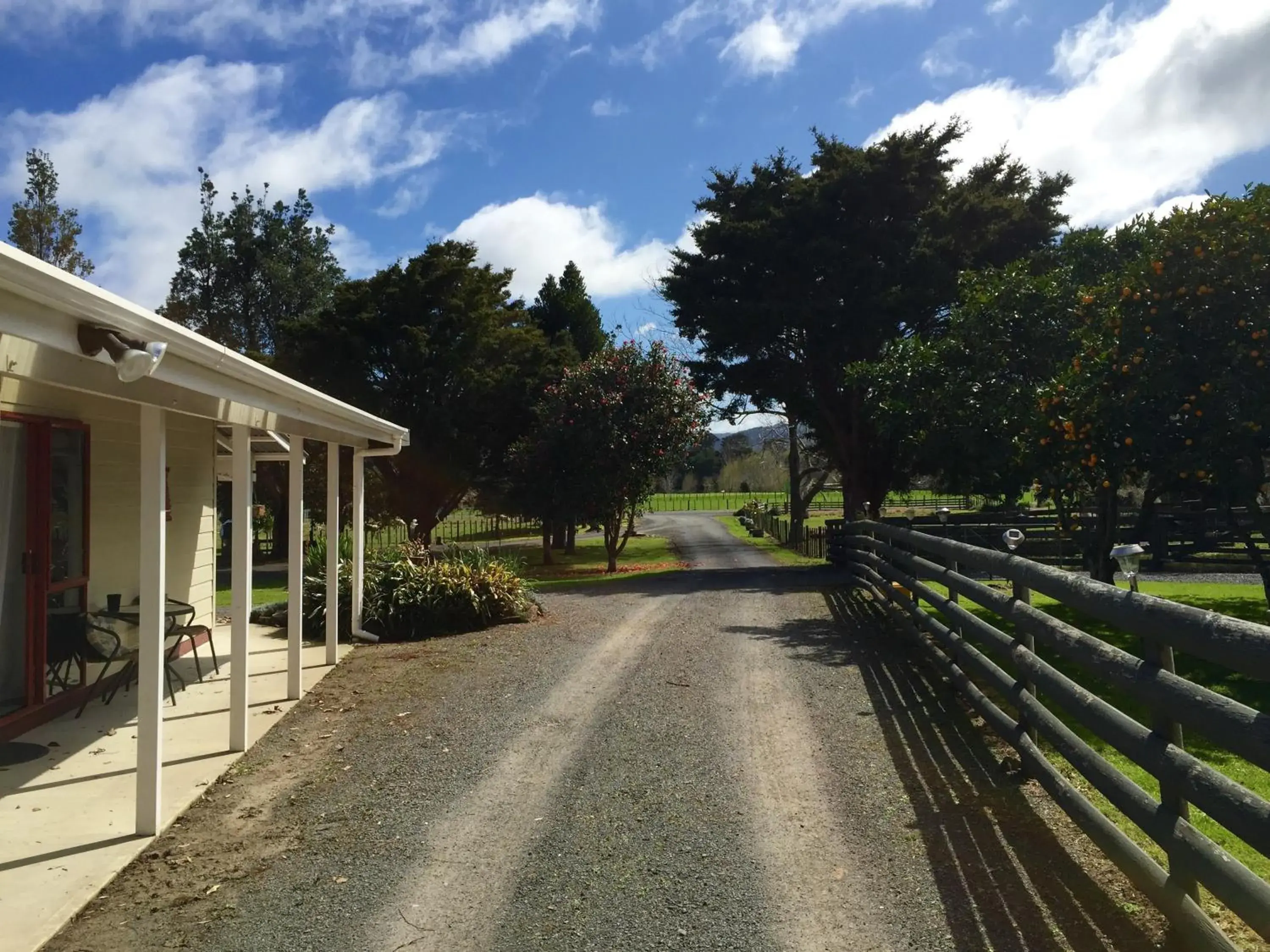 Queen Room with Shared Bathroom in Tui Lodge Queen Room with Shared Bathroom in Tui Lodge