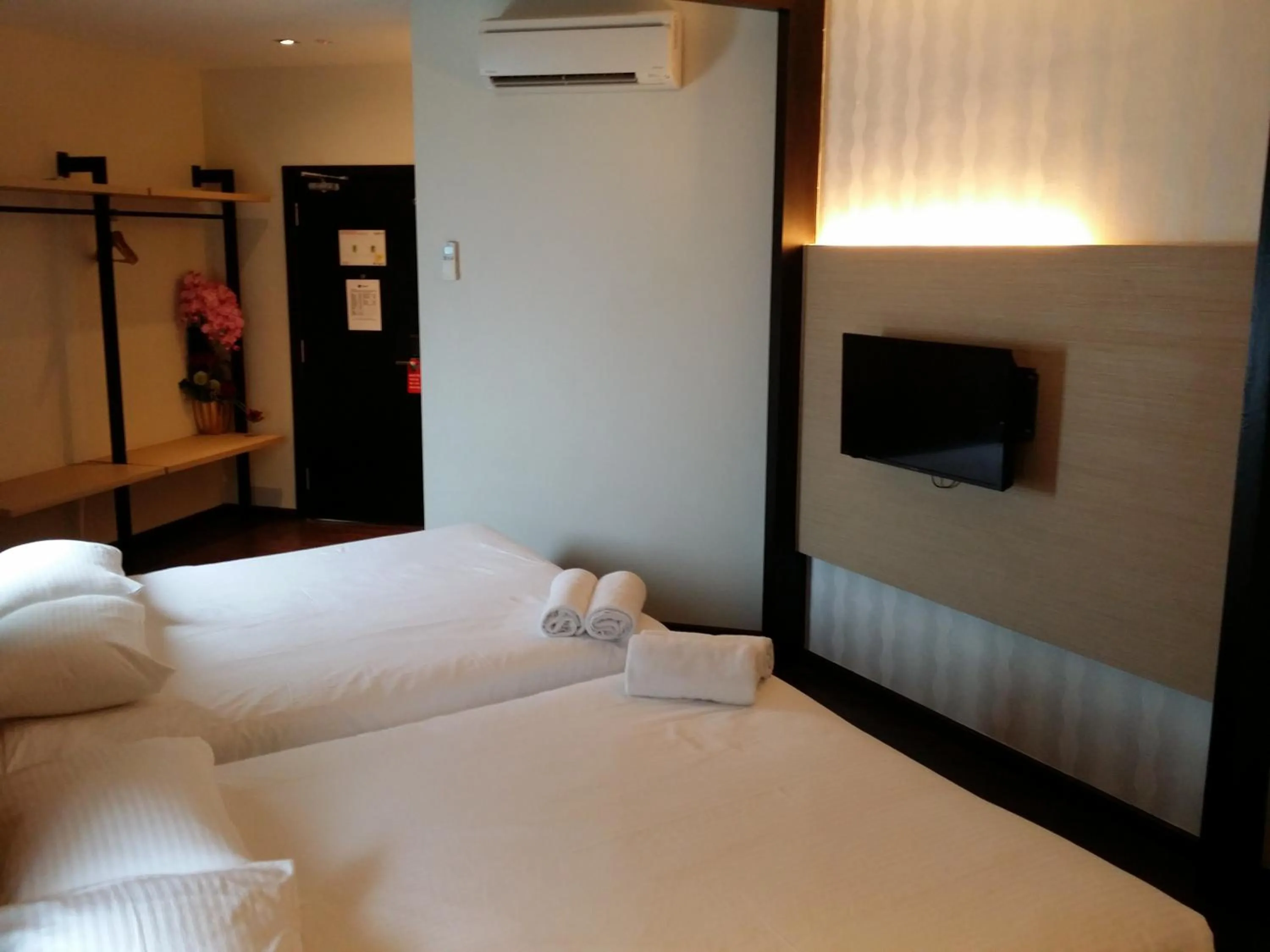 Bedroom, Bed in D Elegance Hotel Nusajaya