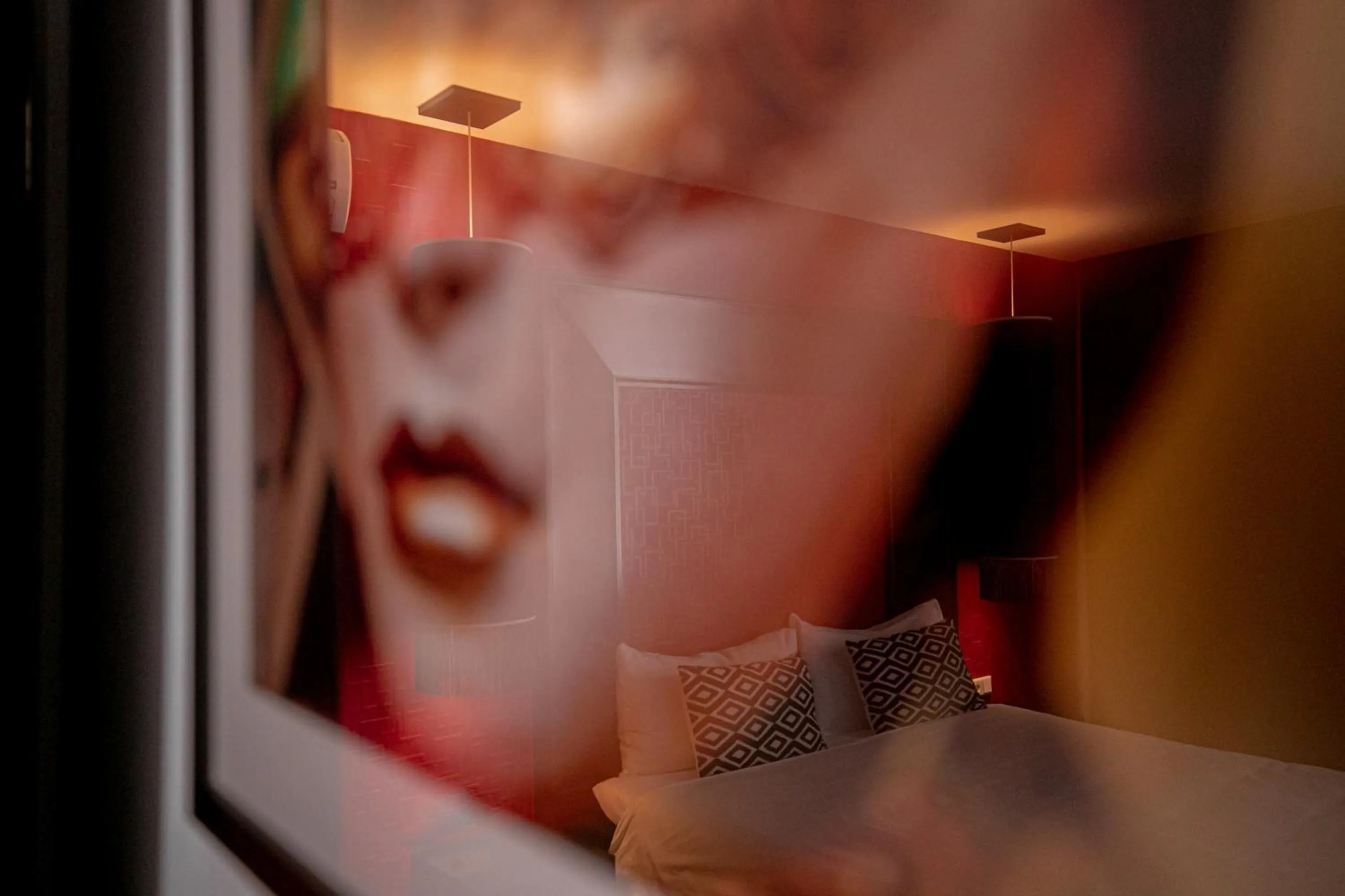 Decorative detail, Bed in Le Theatre