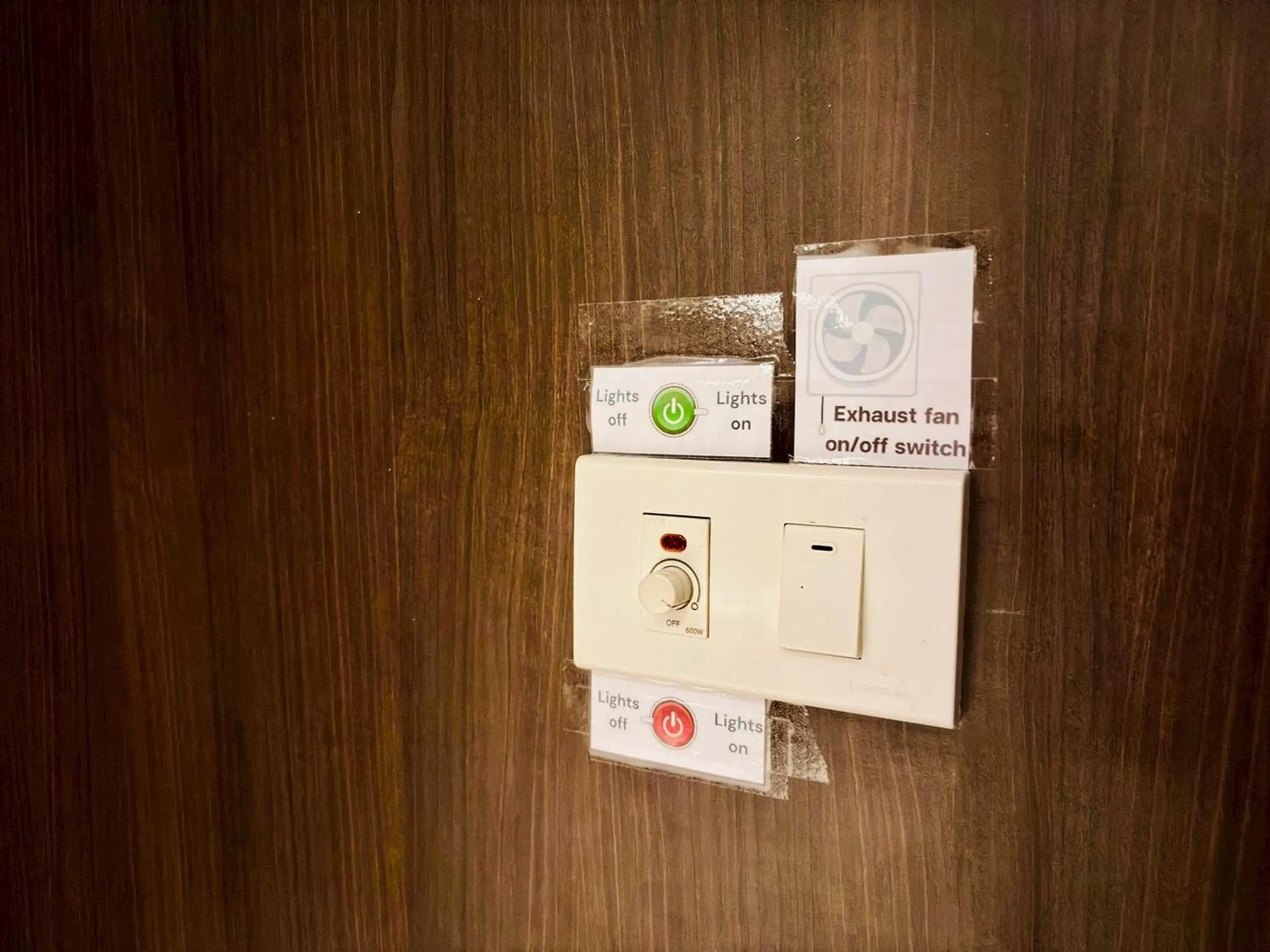 Bedroom in Sukhum Rajamangala-Phatthanakan Rooms