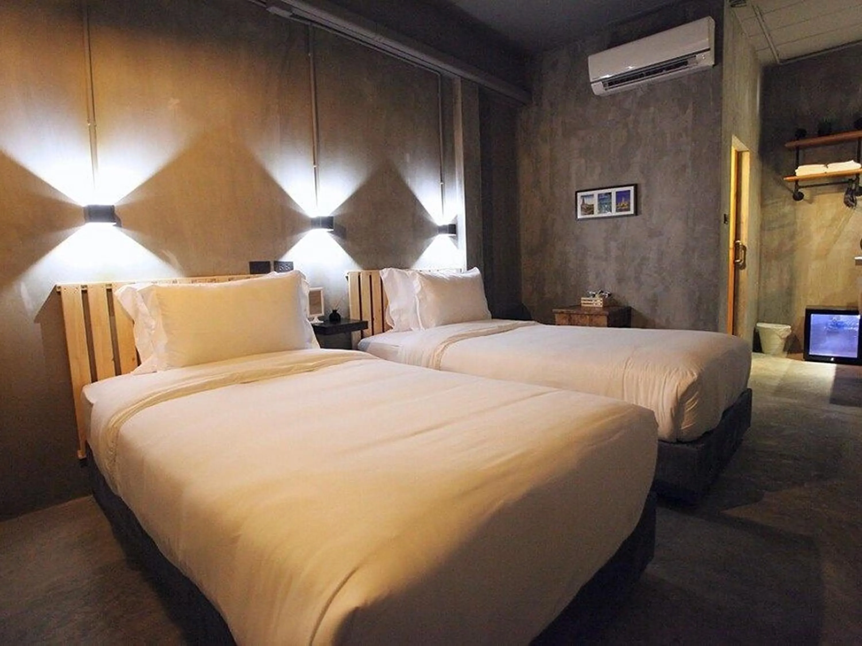 Bedroom, Bed in Sukhum Rajamangala-Phatthanakan Rooms